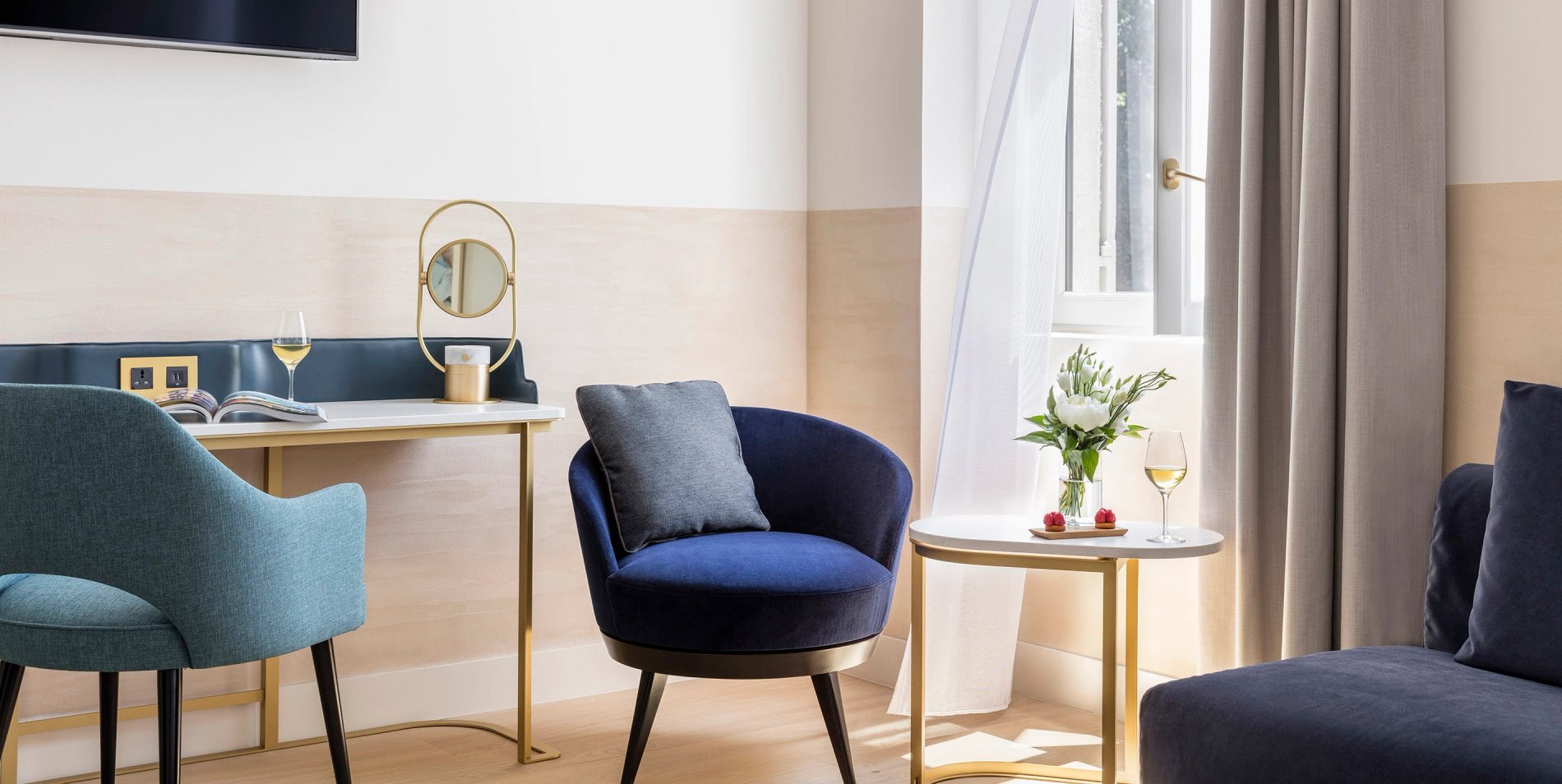 Maison Albar Hotels L'Imperator aperitivo entre amigos