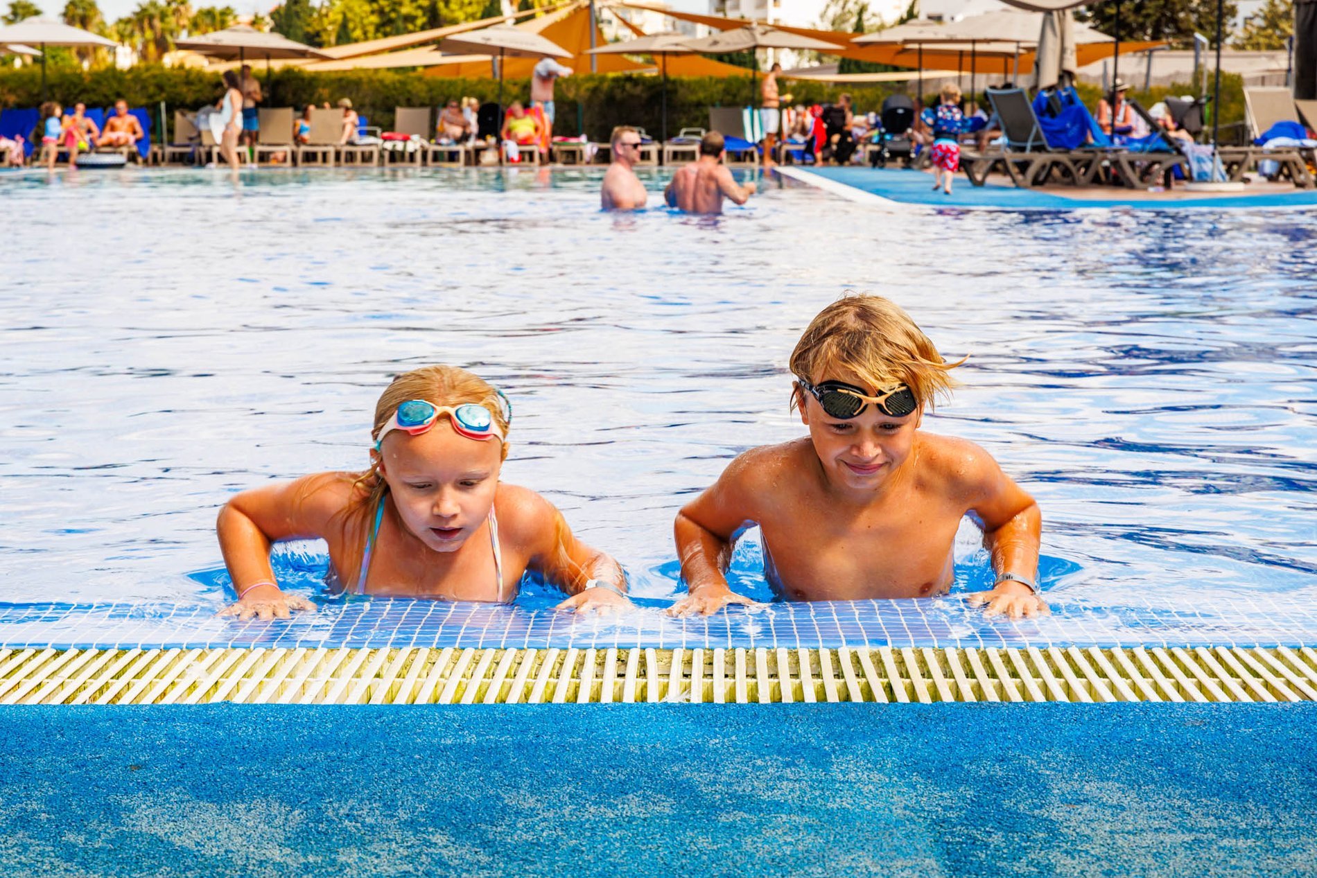 17988049-e2fa-41ab-8fd9-db49e0a753e1