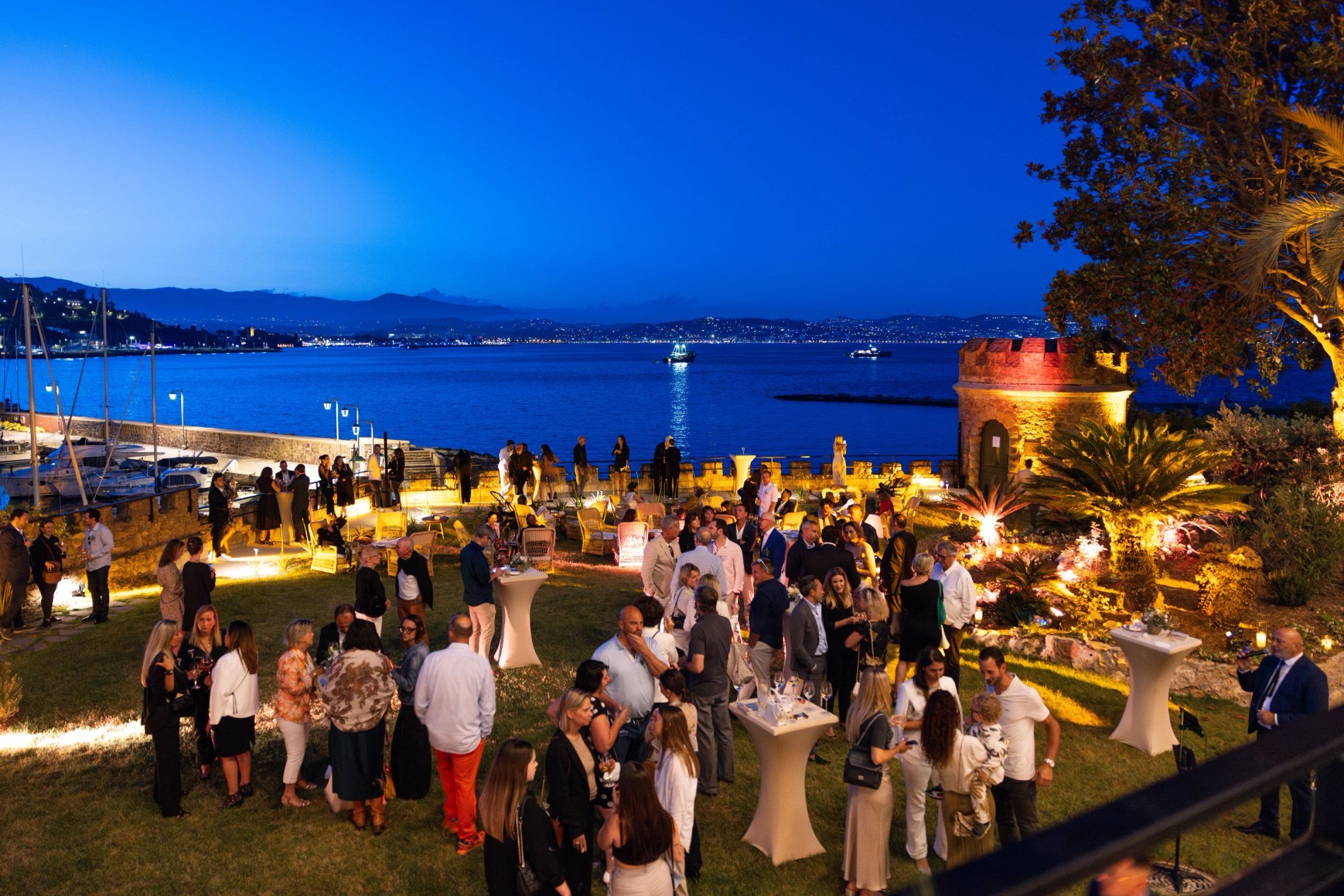 17d7a7b3-ddd1-452d-a161-04fb9425b34a