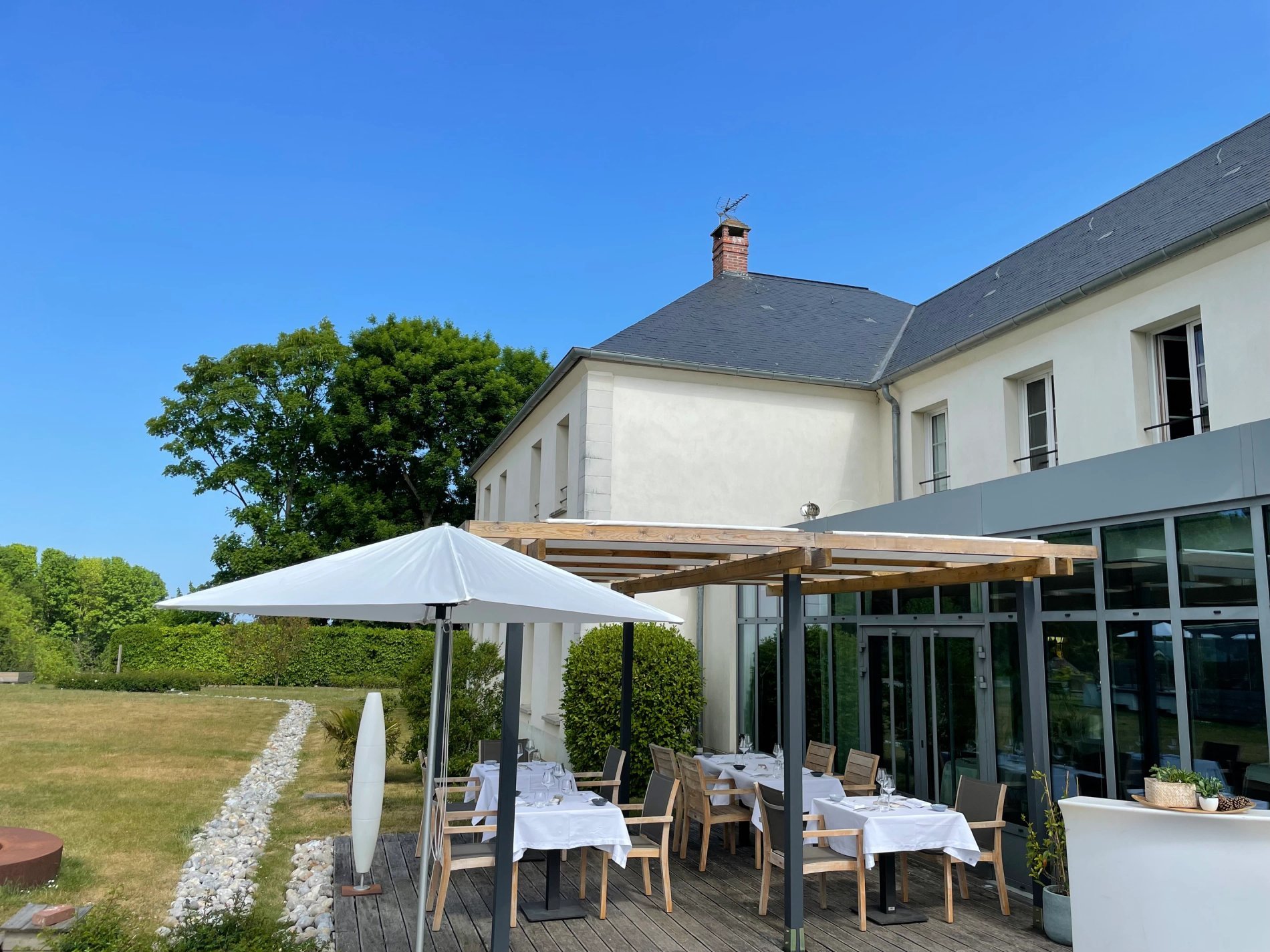 18fc4c09-a9cf-444a-a048-9a3e58331902