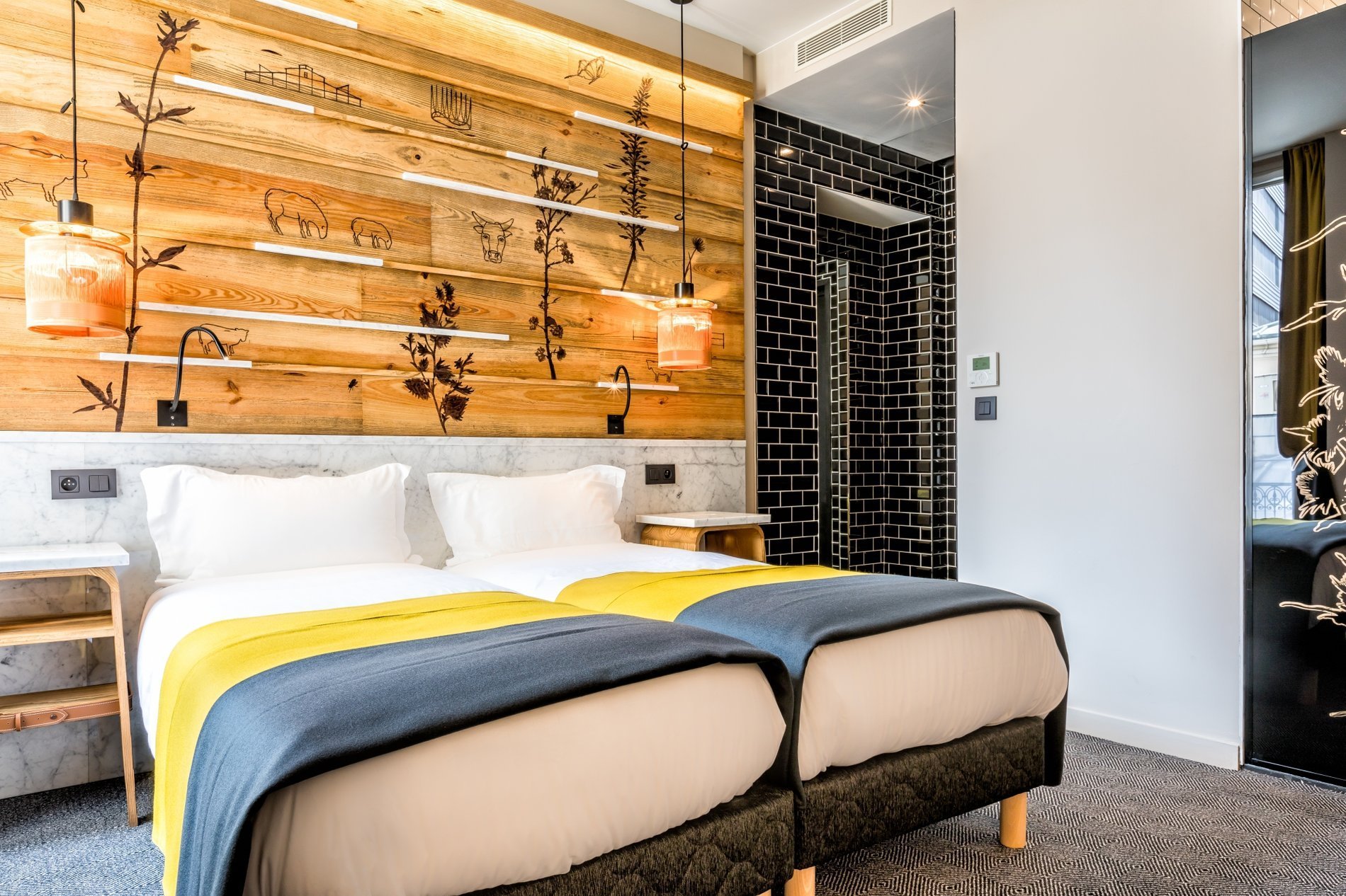 197efd32-8f00-4489-bede-01911ecbd48e