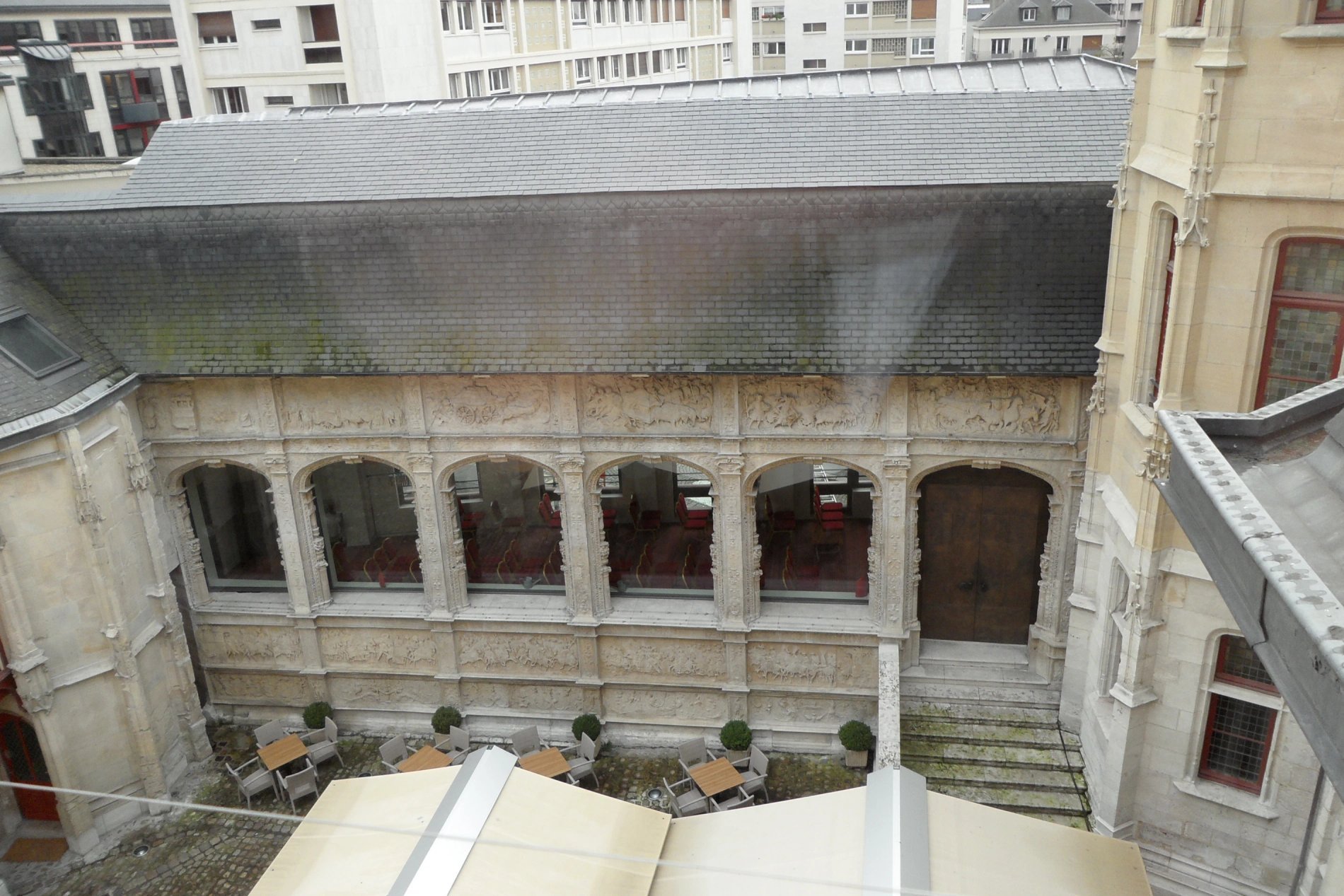 19b99863-8751-4376-ad59-e60435135bf1