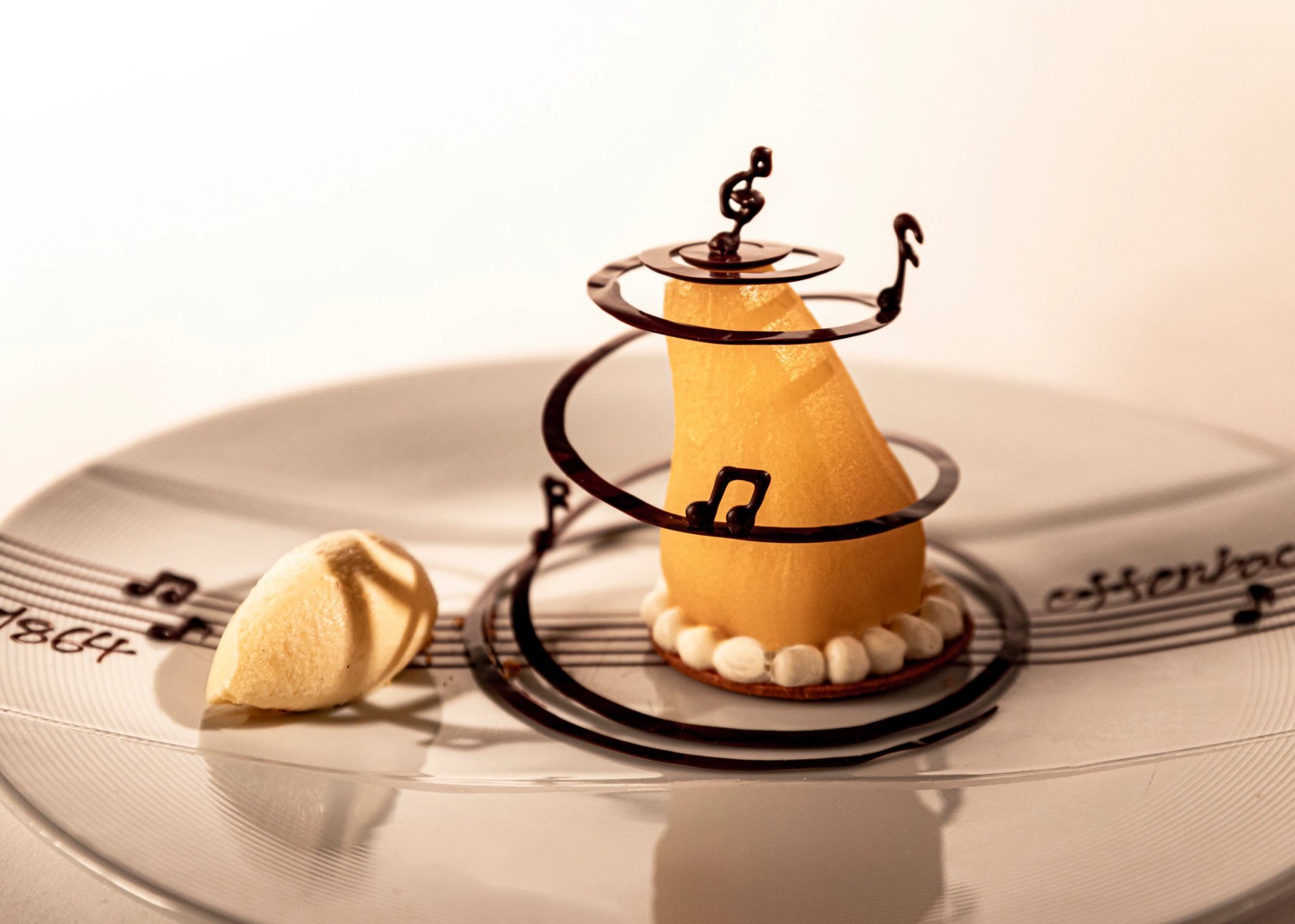 Côte Saint Jacques | Restaurant 2 étoiles proche Paris
