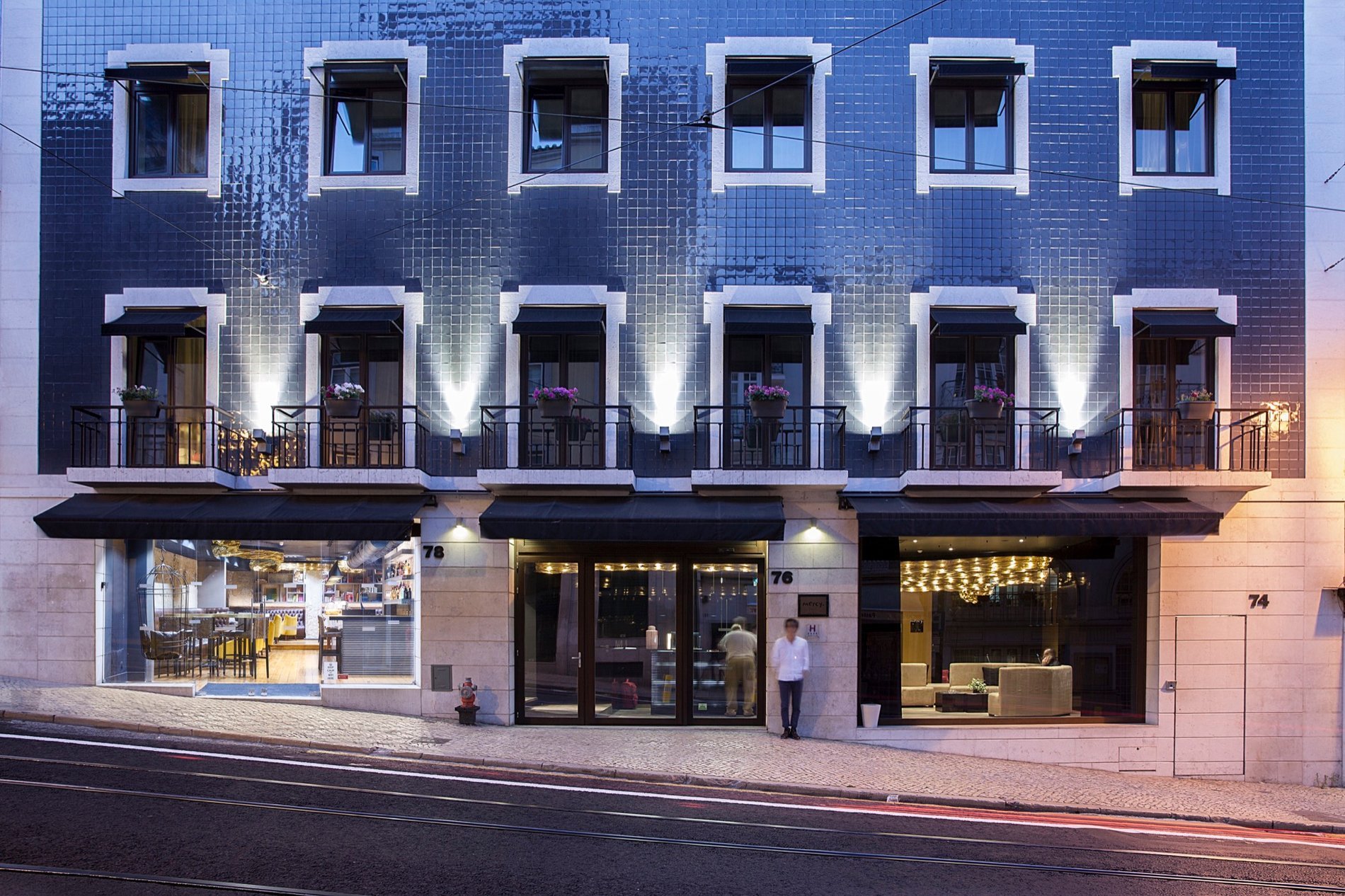 1a73183d-8507-4c4d-8f8a-03c521c83abe