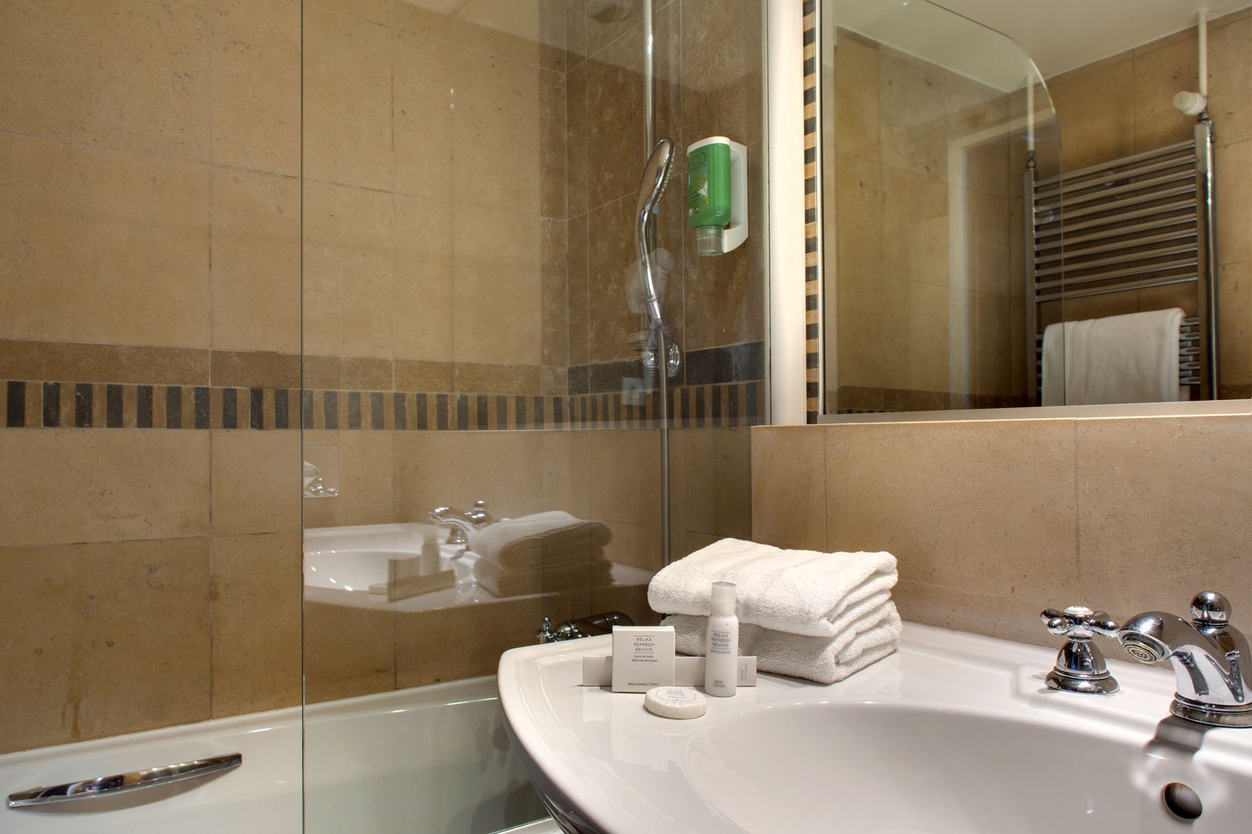 Hôtel de Bourgtheroulde | Traditional Room