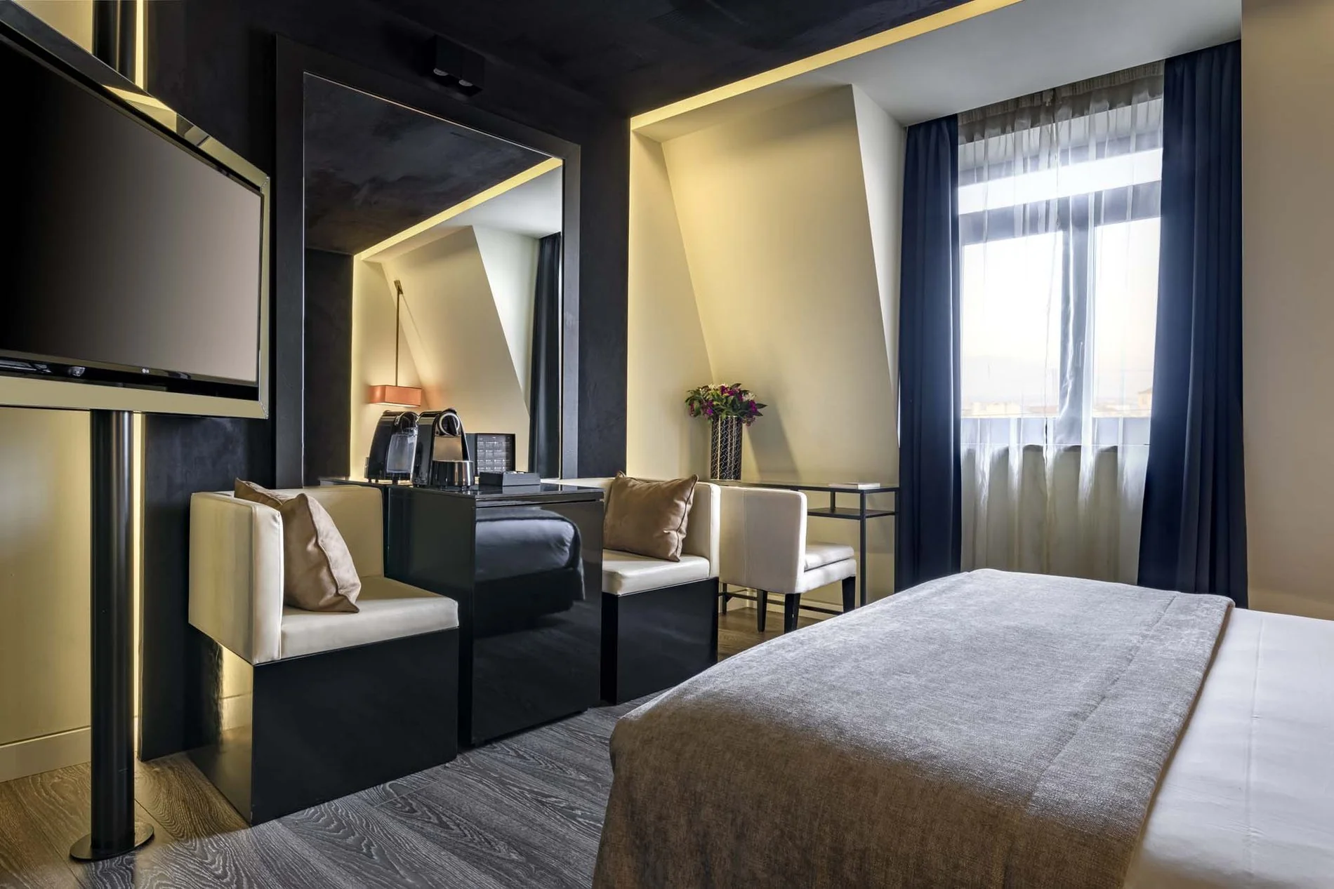 Designer Club rooms | 9 Hotel Mercy Lisbon