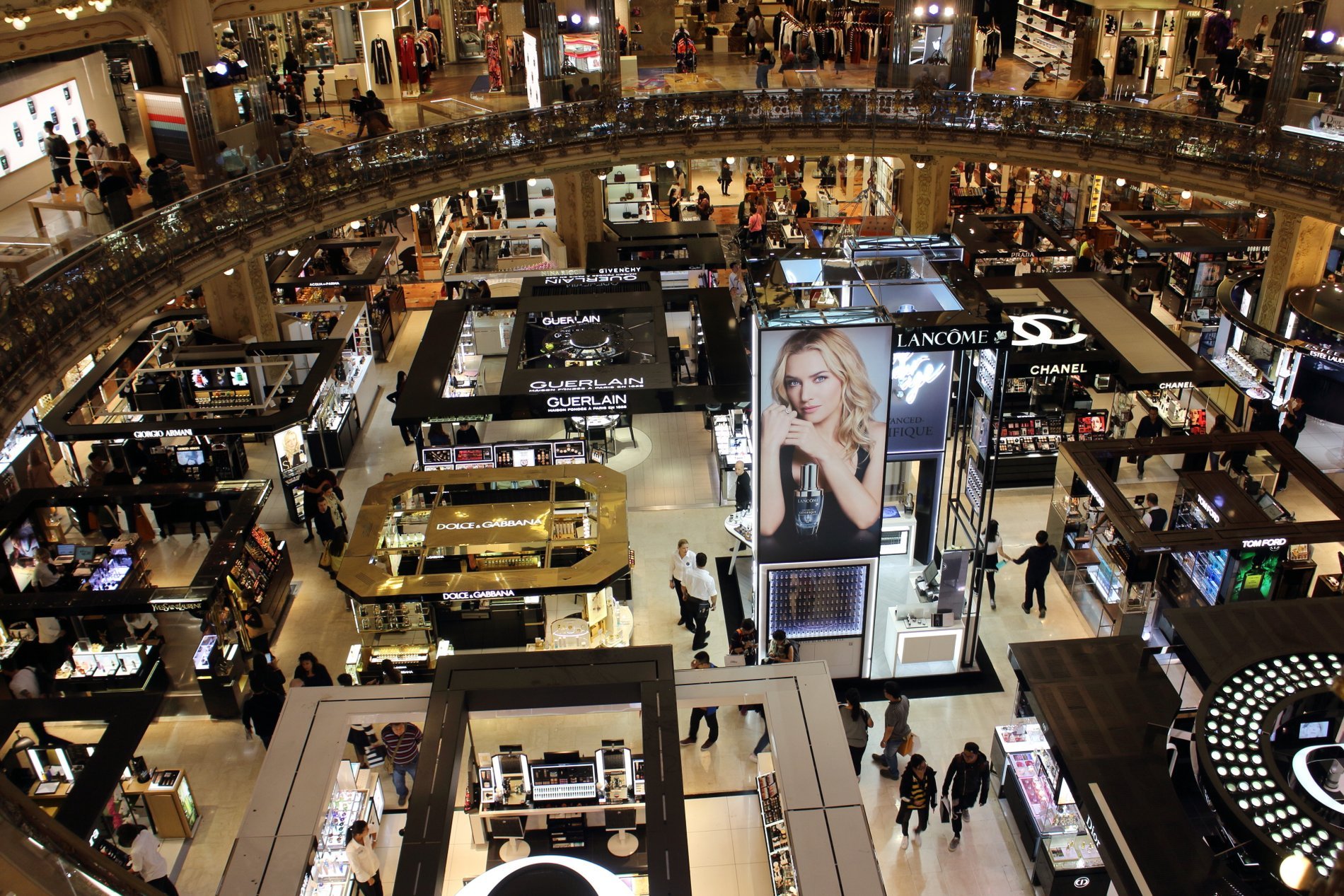 1c13c06a-c282-456b-88d7-079209e6cdf9