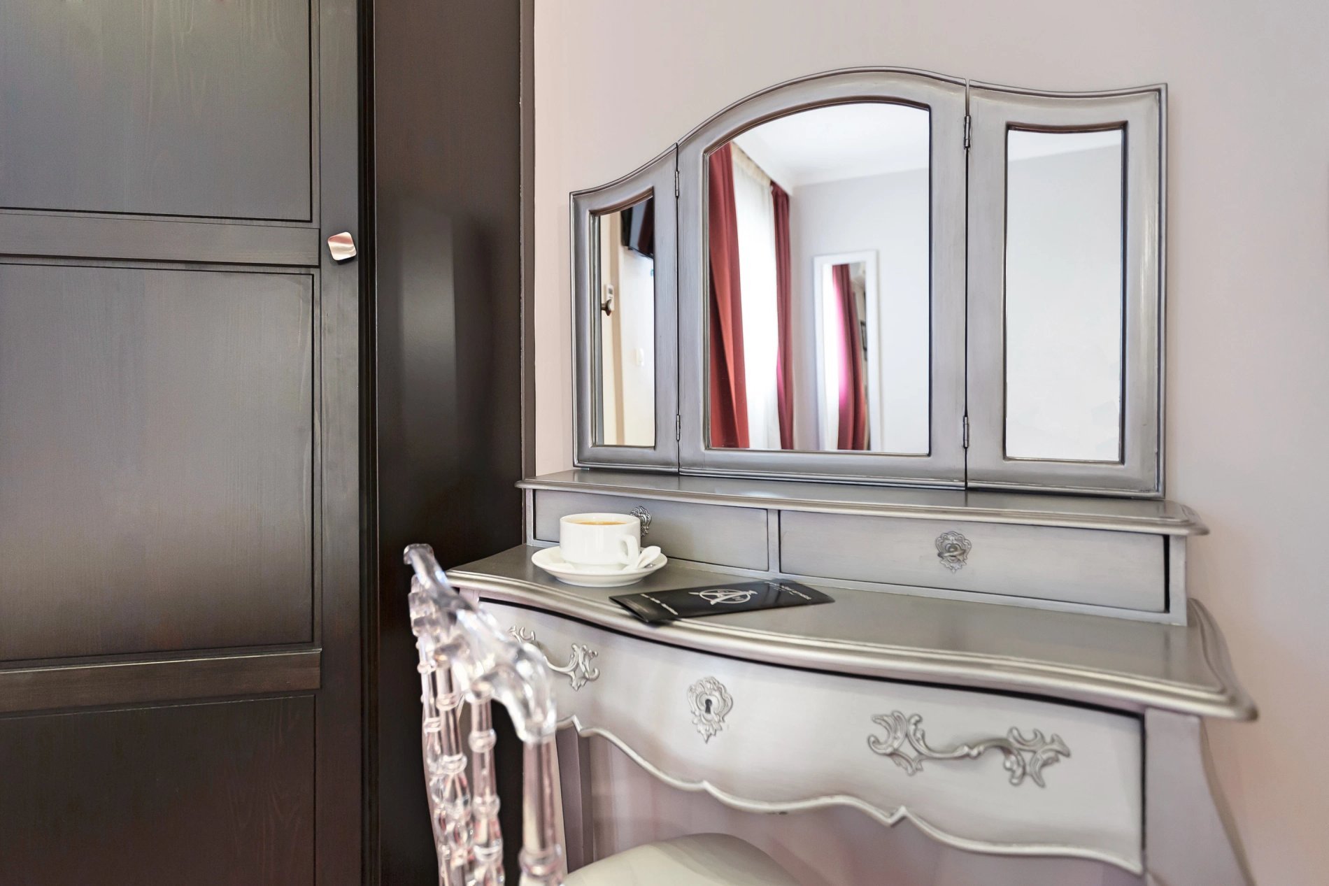 1d12f285-01c9-4f2d-a23b-fb53210616fe