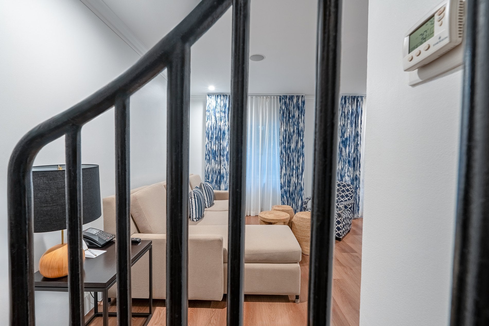 Hotel Suites Miami Beach - Deluxe Junior Suite - Angler's Hotel