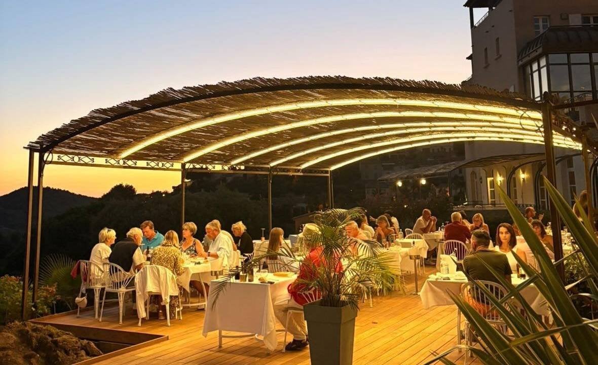 Le Frégate Provence, terrasse du restaurant