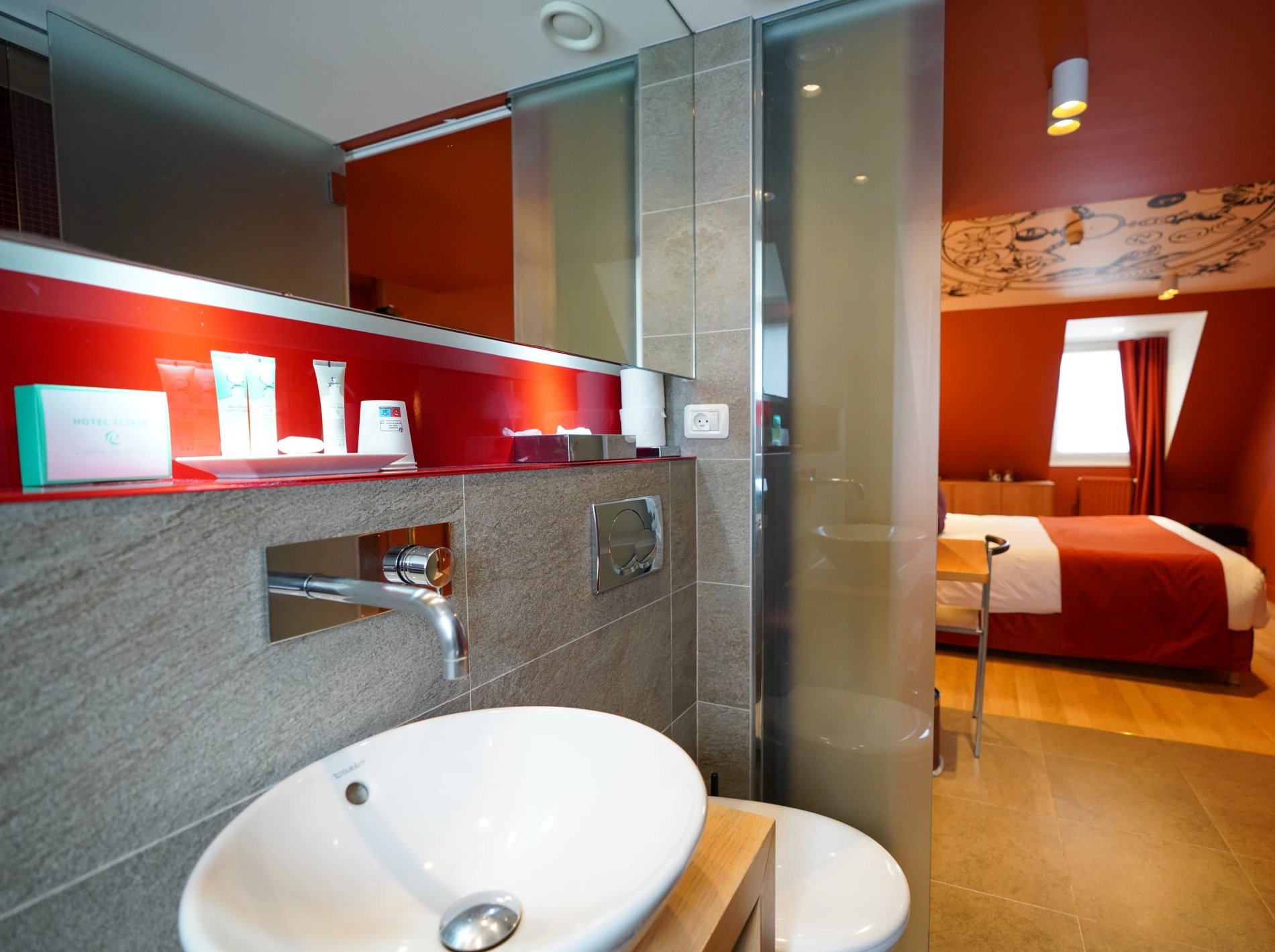 1dc9797a-0adc-457f-bf7e-6de07d47fee7