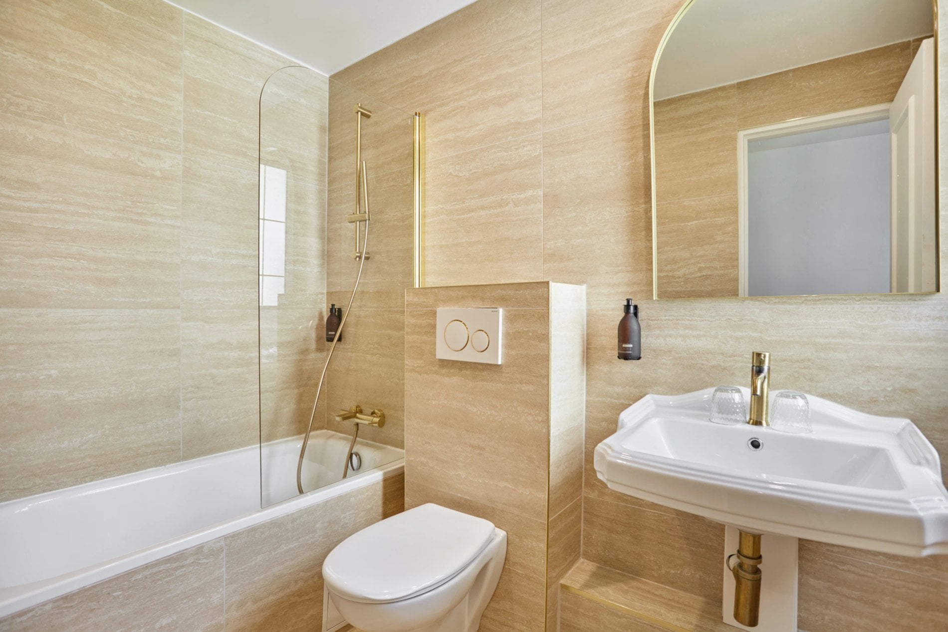 1e4ae3f1-4f5d-4661-bfa4-8eb775a67d68