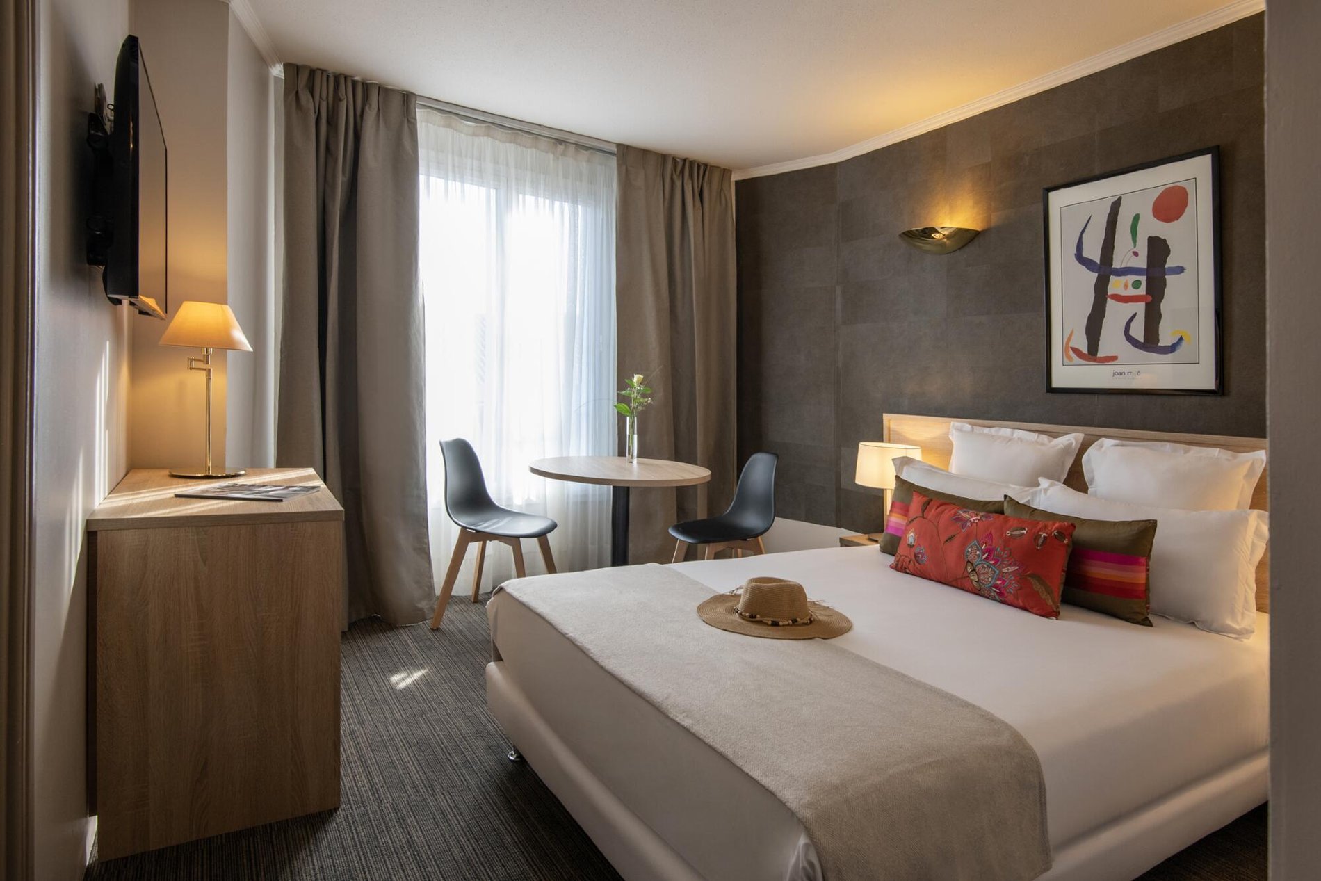 1e5b2ce6-1808-4244-bd41-87ea0ce58a15