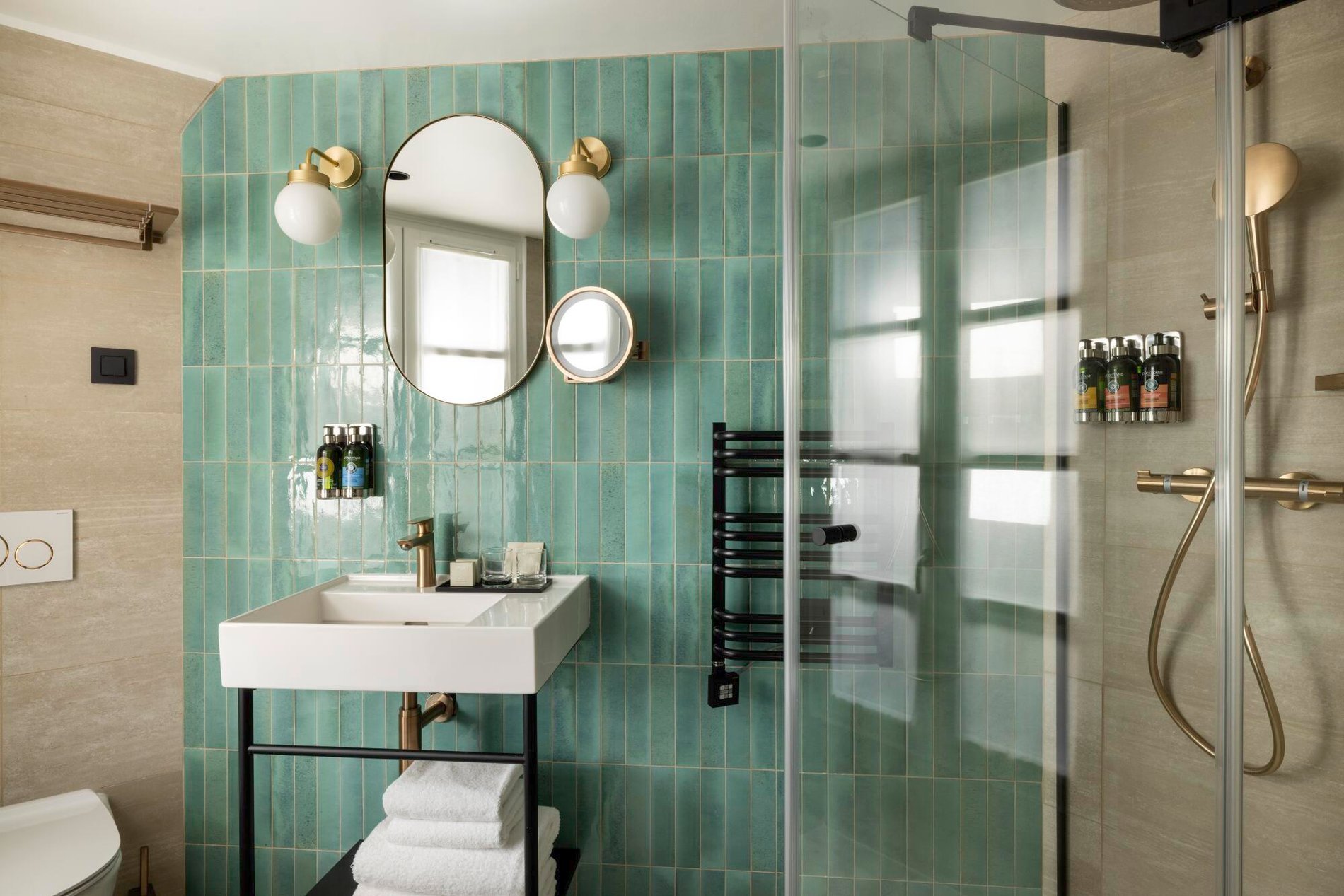 Hotel Maxim Opéra Room bathroom