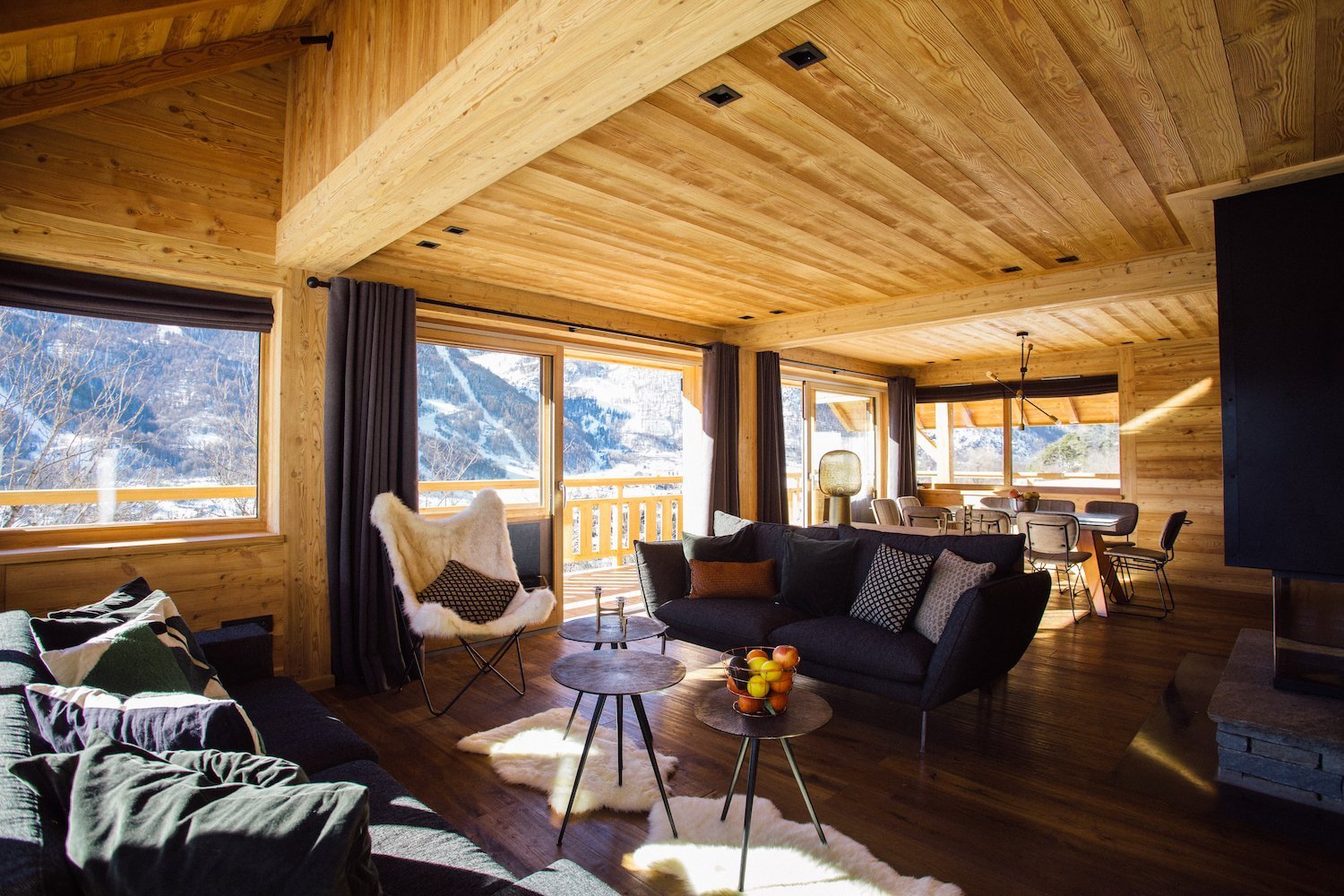 2004f33e-b1cc-46f1-b665-1a19f68a8d3f