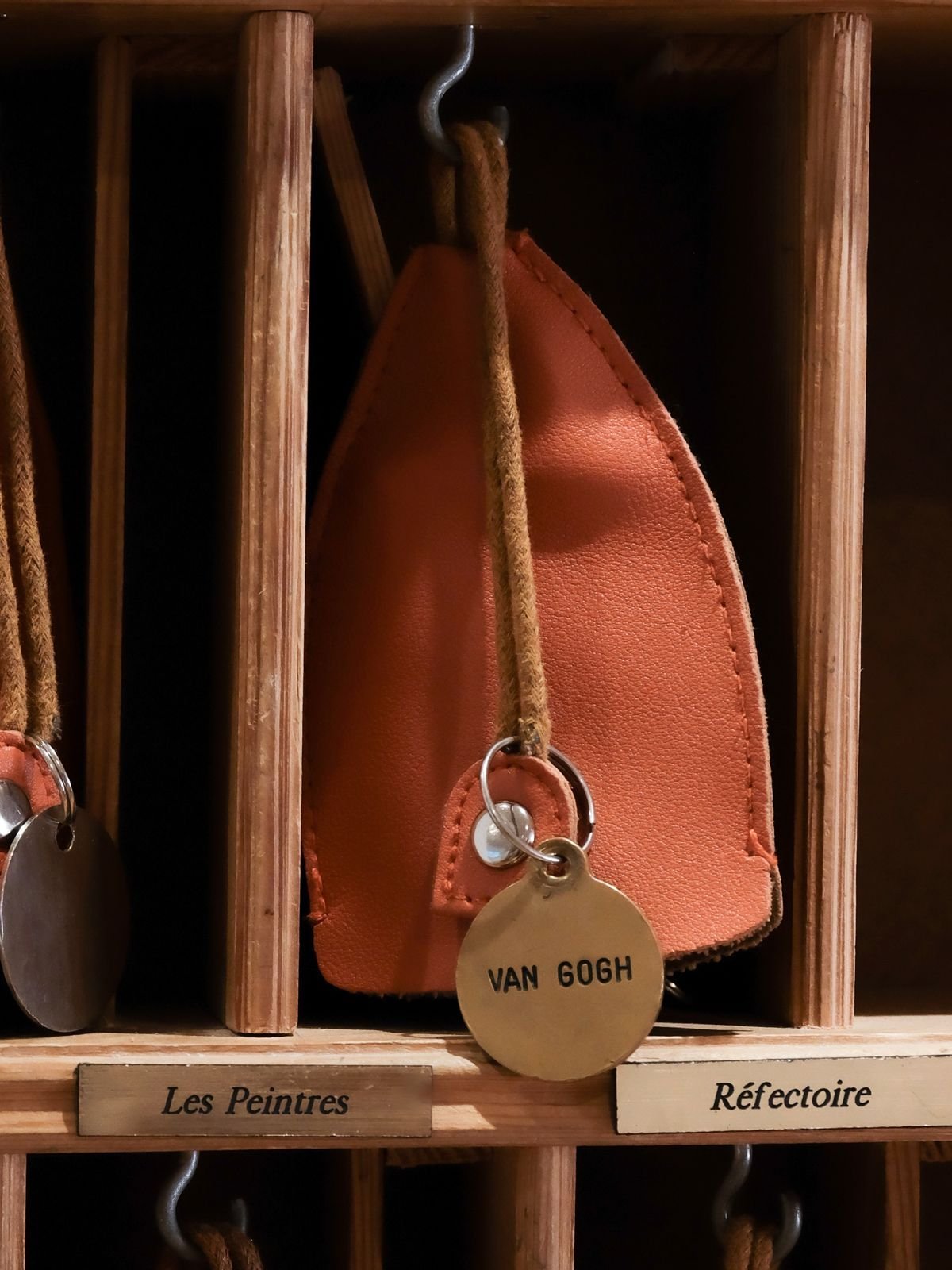 206a7b46-d69a-4a7a-9193-49bd5ce59141