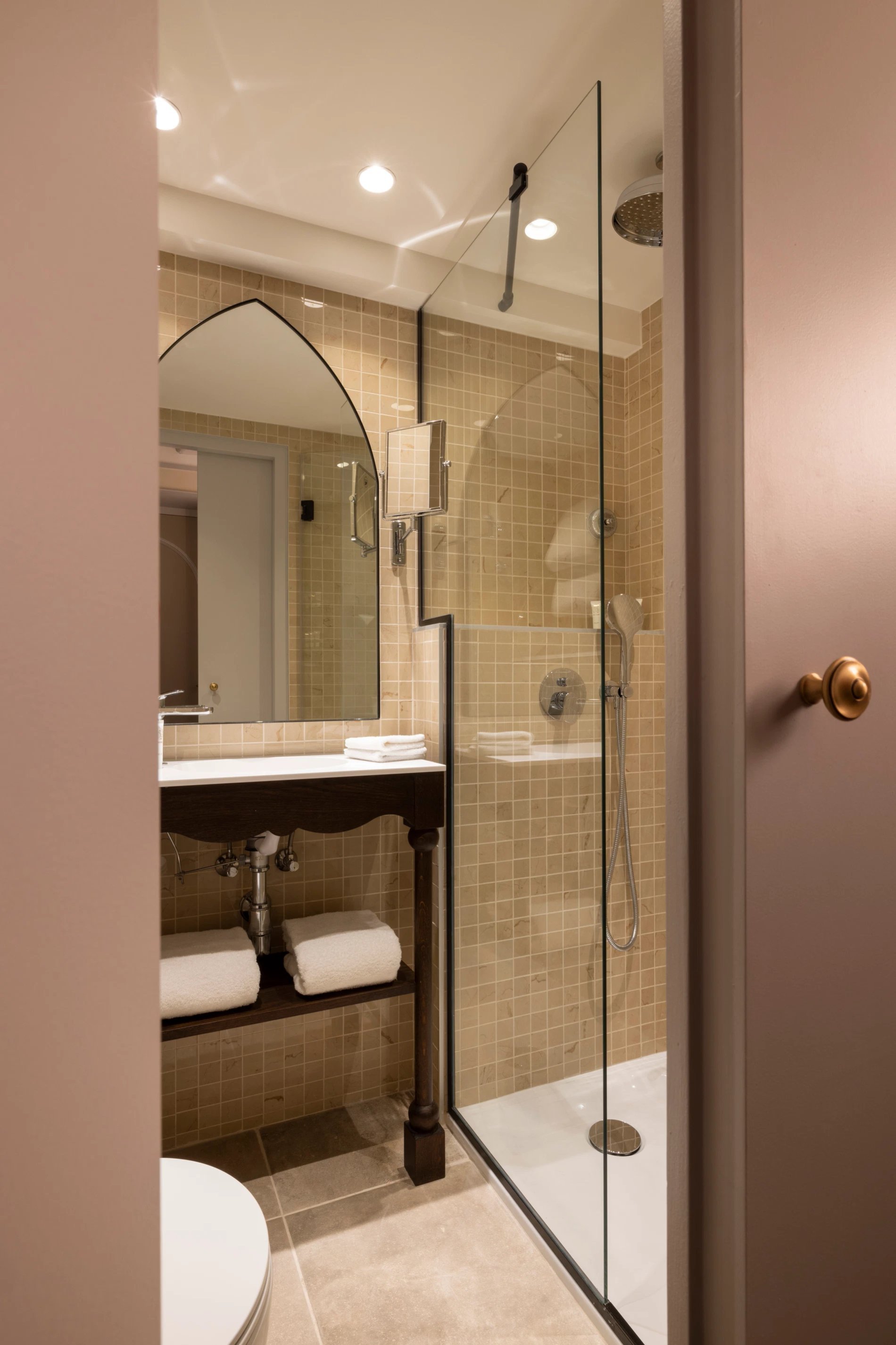 Maison Cardinal Furstemberg Airbnb Rent Appartment Bathroom