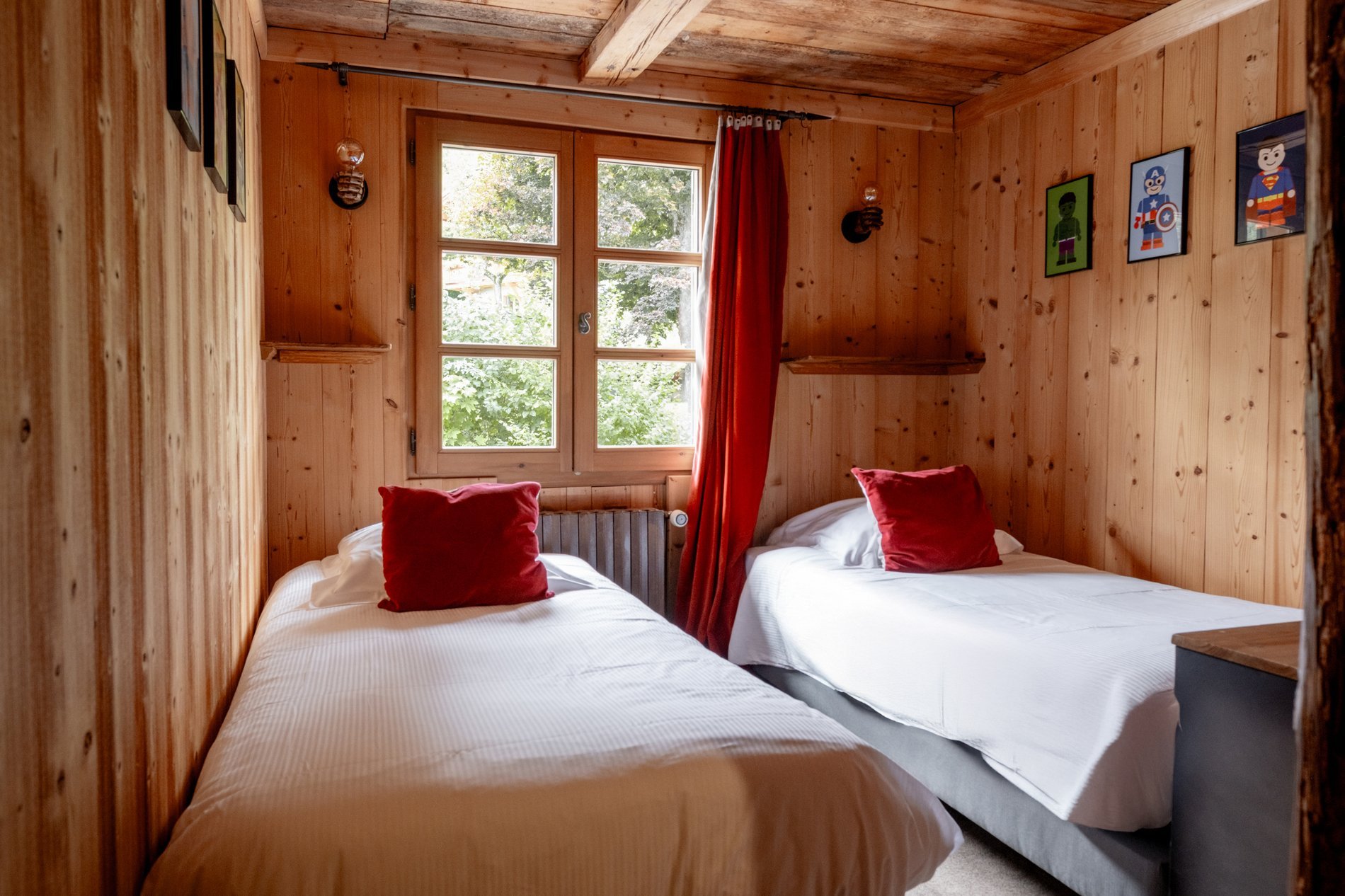 21158a24-3d7f-42f0-9e58-3aef6f0d7564