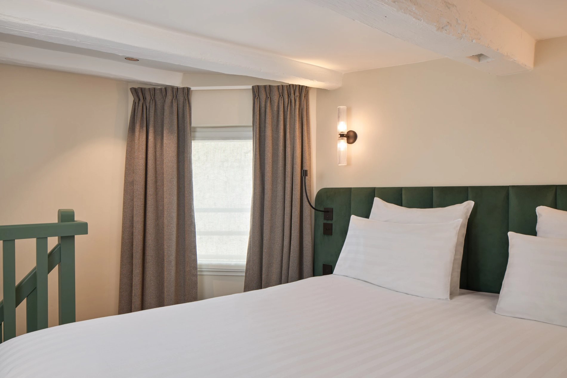 Best Western Plus Élysée Secret Suite Trianon