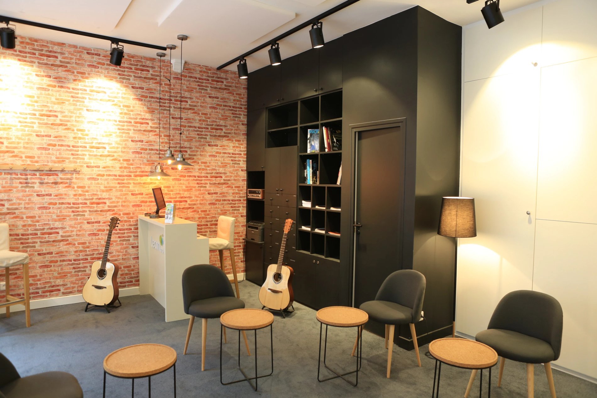 21a01191-40ae-4d4e-b0f5-82e48cfecc67