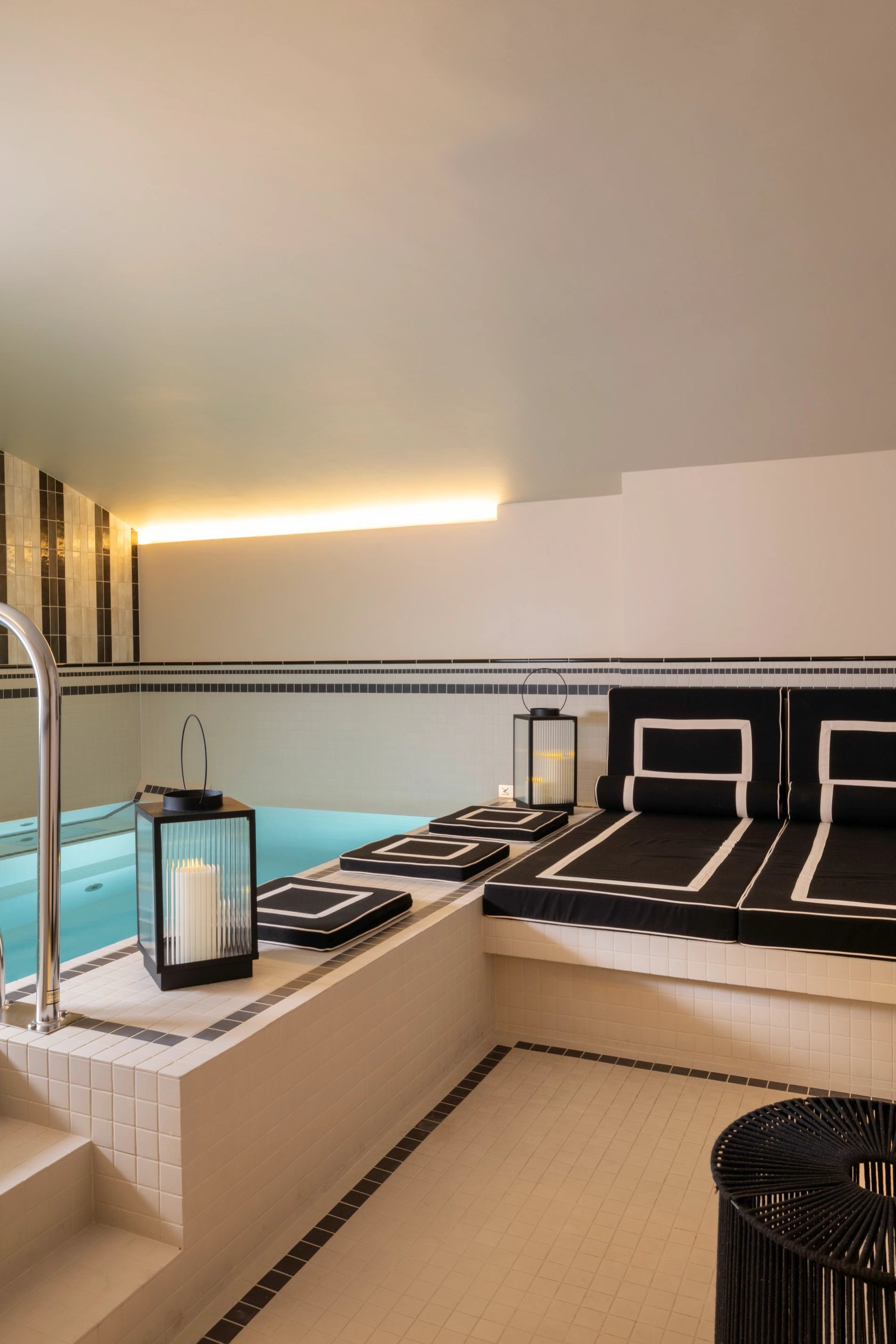 21ab6050-a652-462f-b4f3-ee1425831965