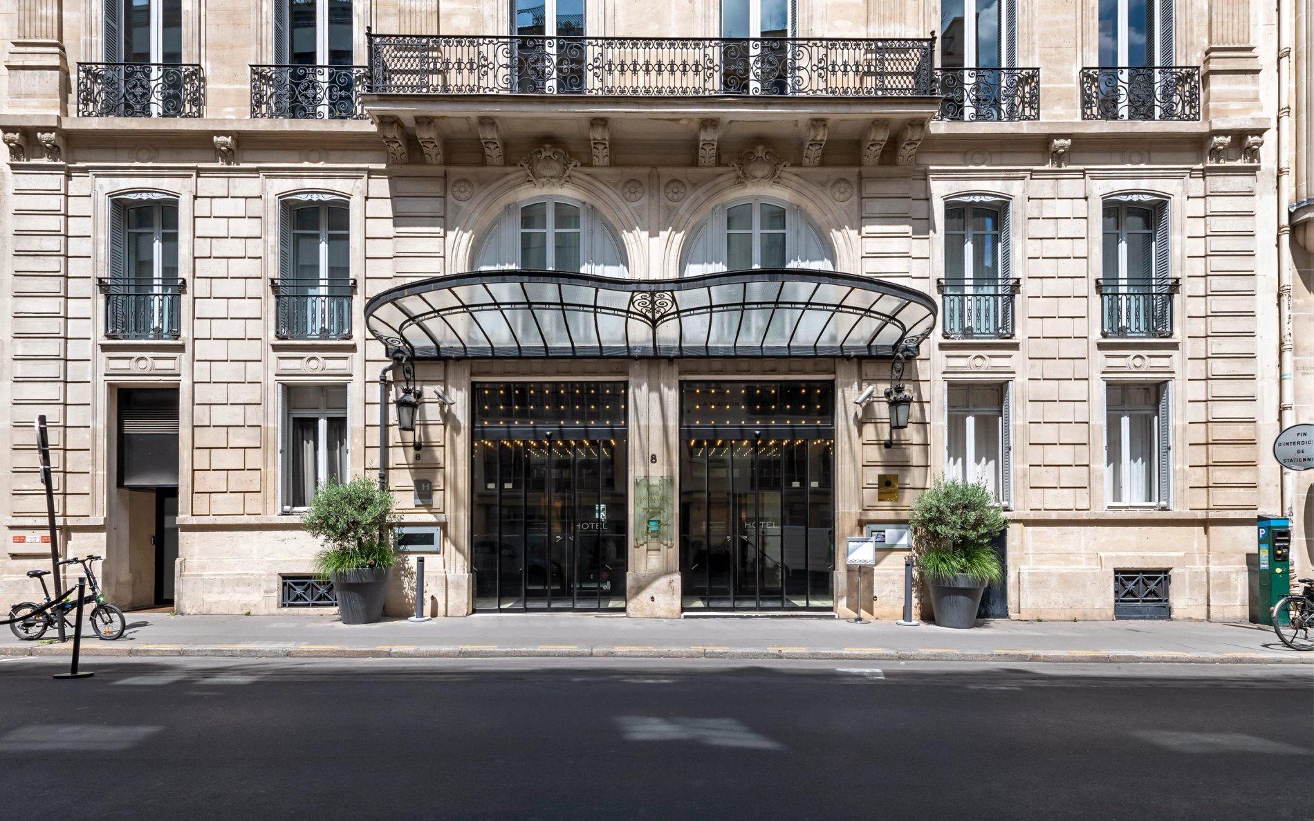 La Maison Champs-Elysées | Façade