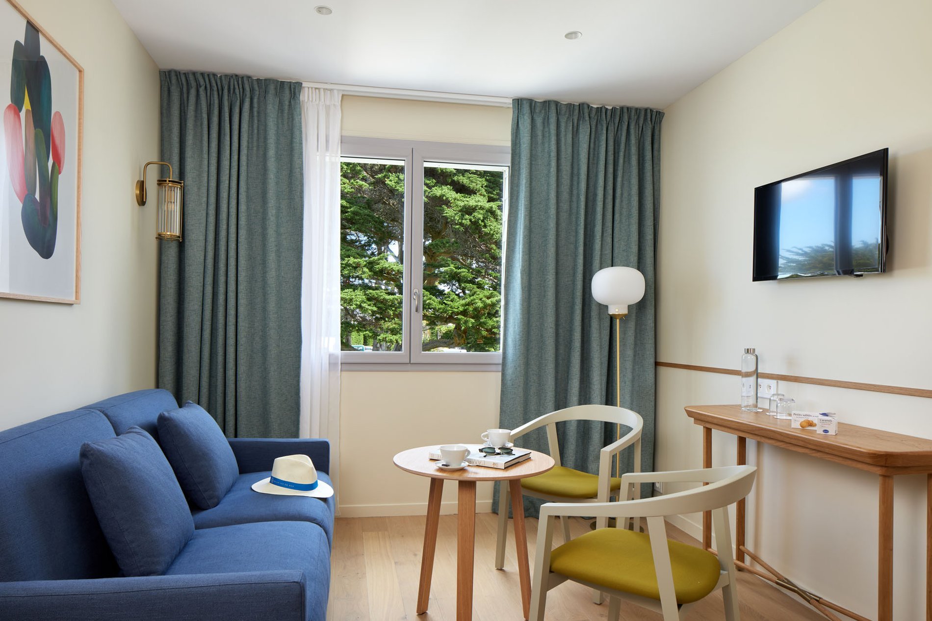 22a71650-f6f8-4ce5-93cb-c9260f45ab2e