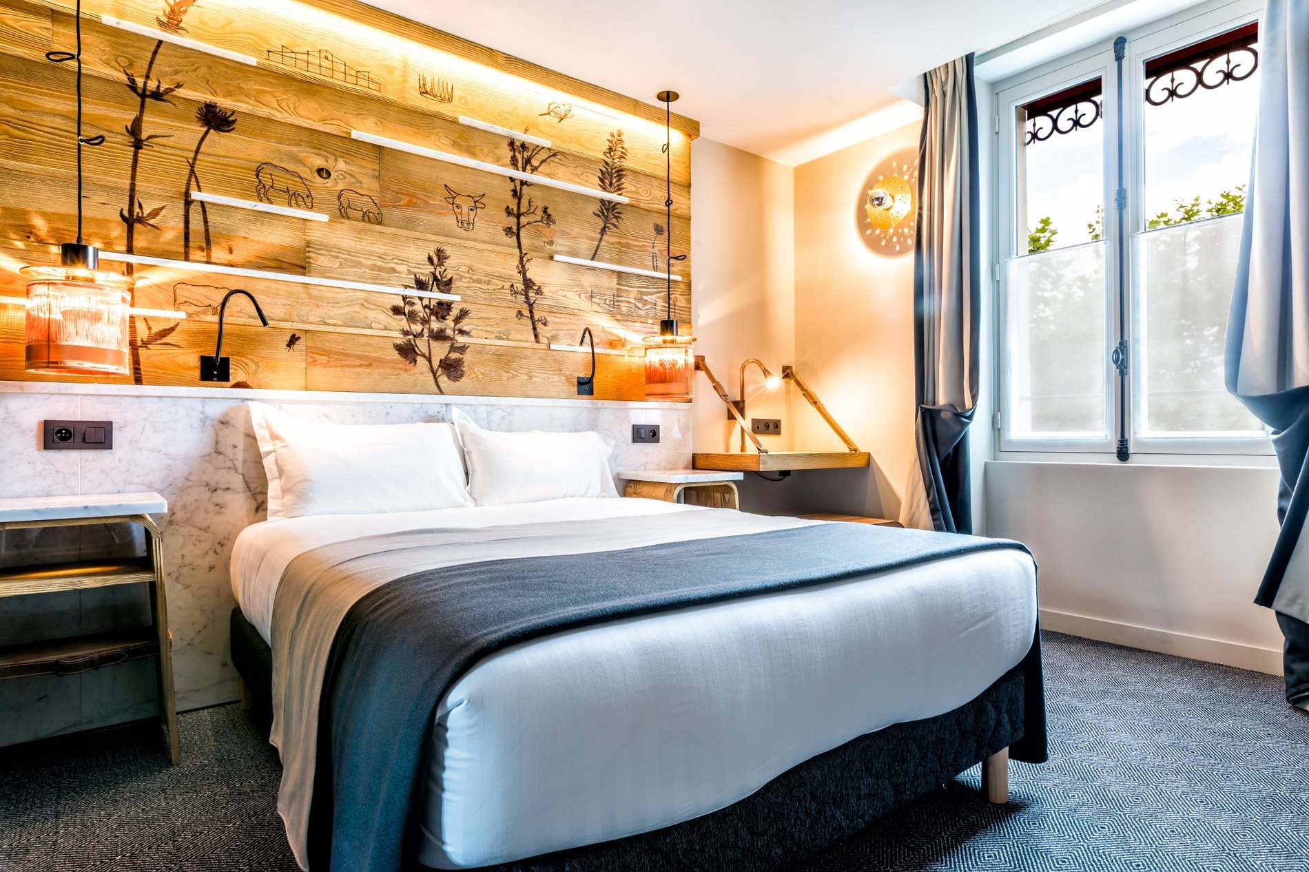 22c01d62-9631-4016-b0e9-495df792329b