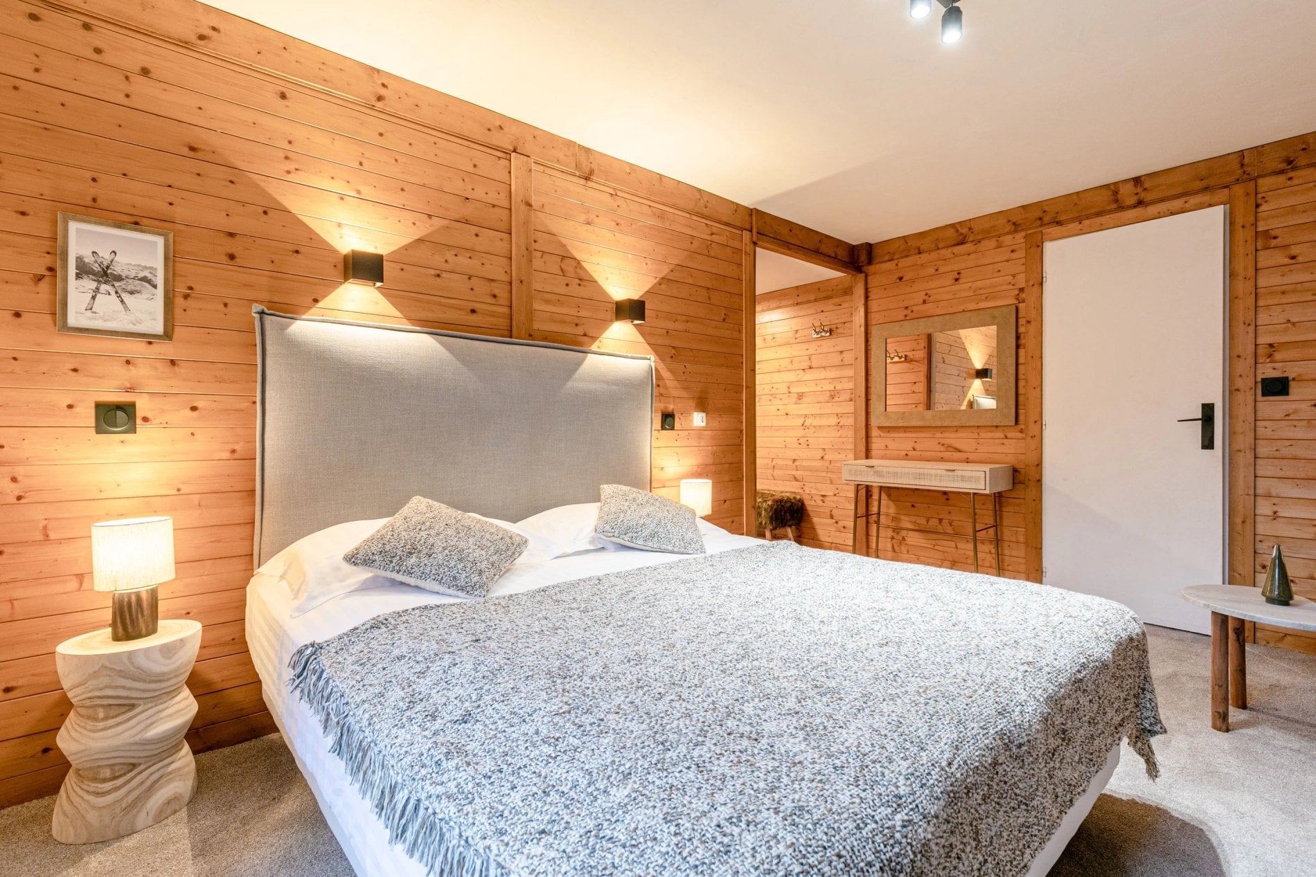 2411bb0f-218f-4c58-bd6c-aa8840be27eb