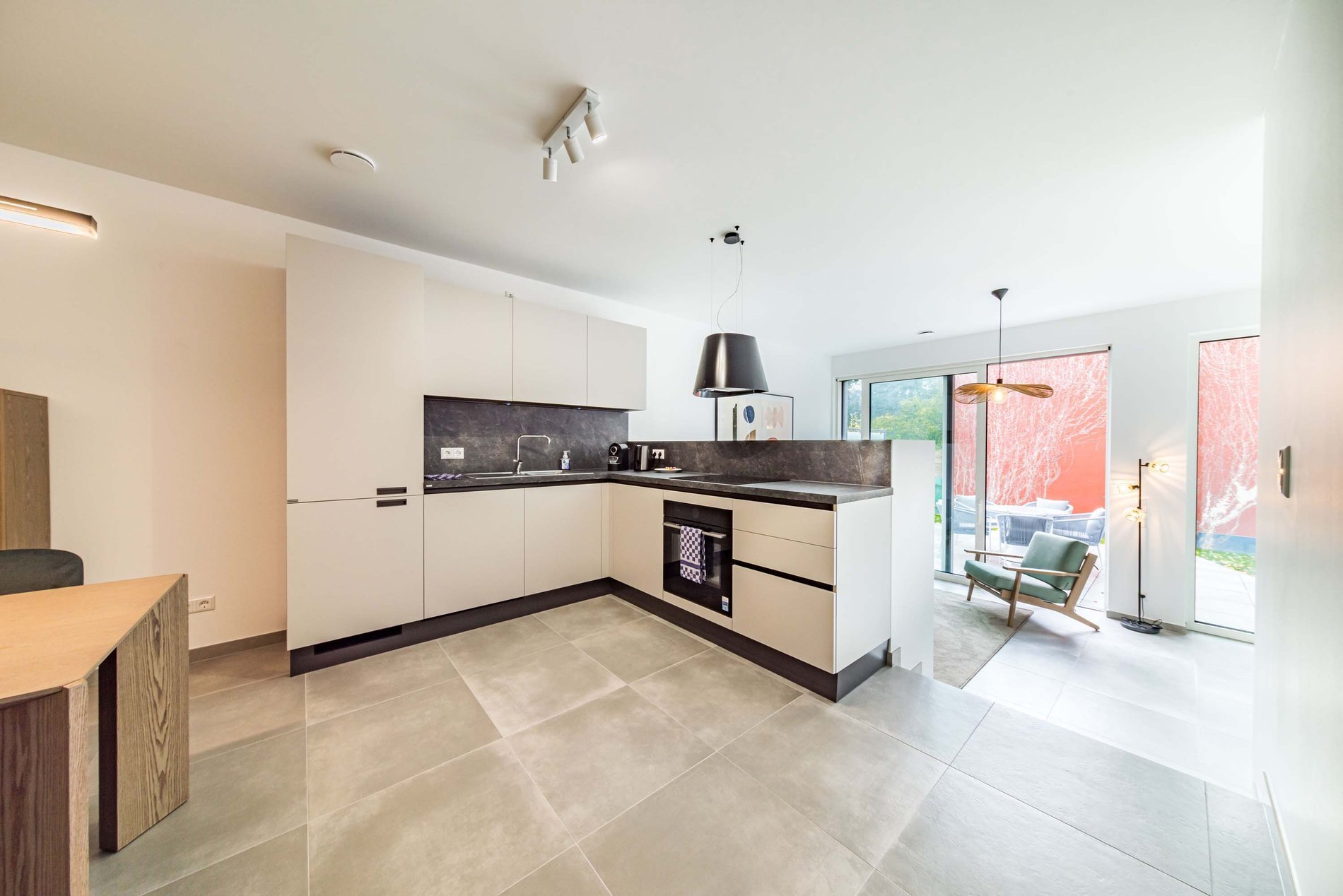 246642c5-e131-4196-b595-efe29a8f9713