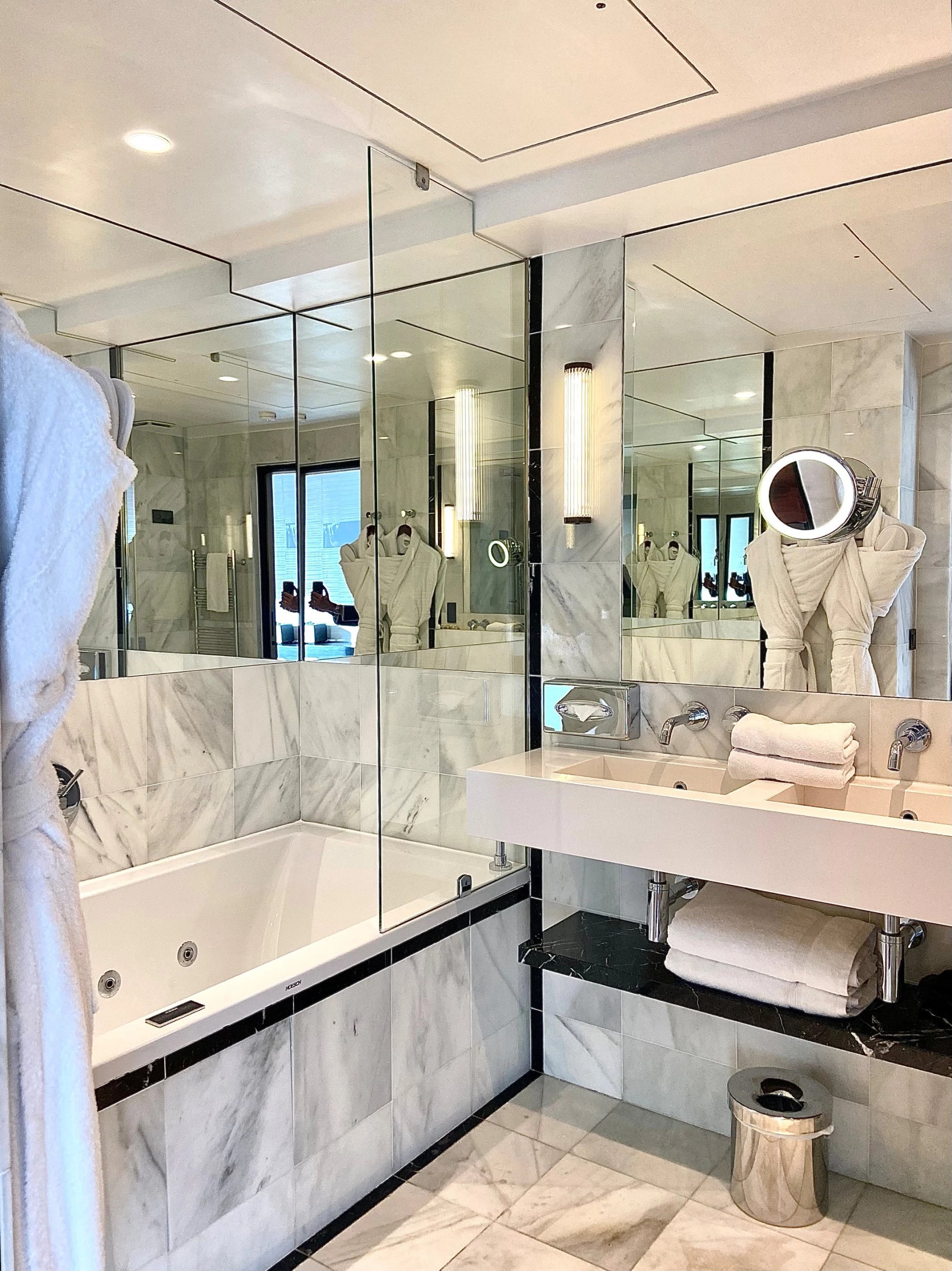 249c8fcb-f079-478d-9ba2-fd6ef5b579fa