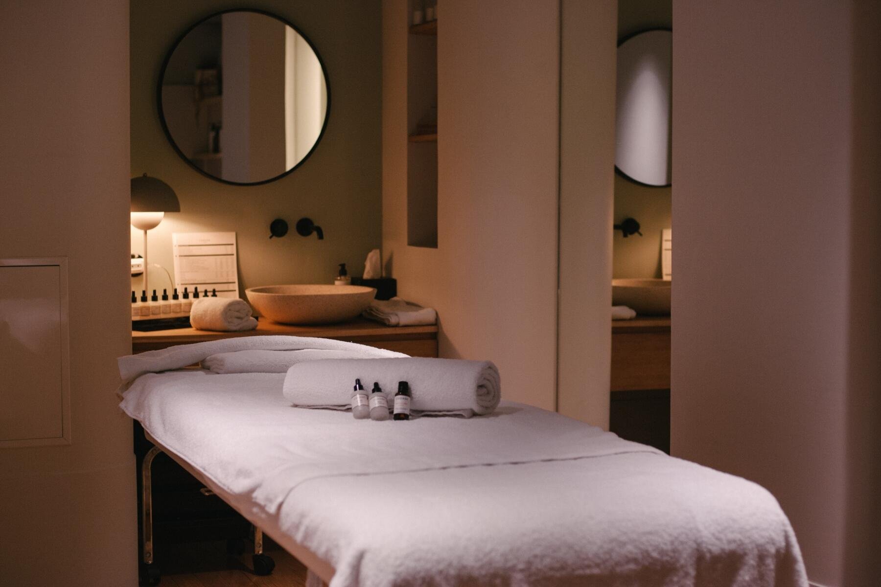 Hôtel National Arts & Métiers | Hotel massage Paris