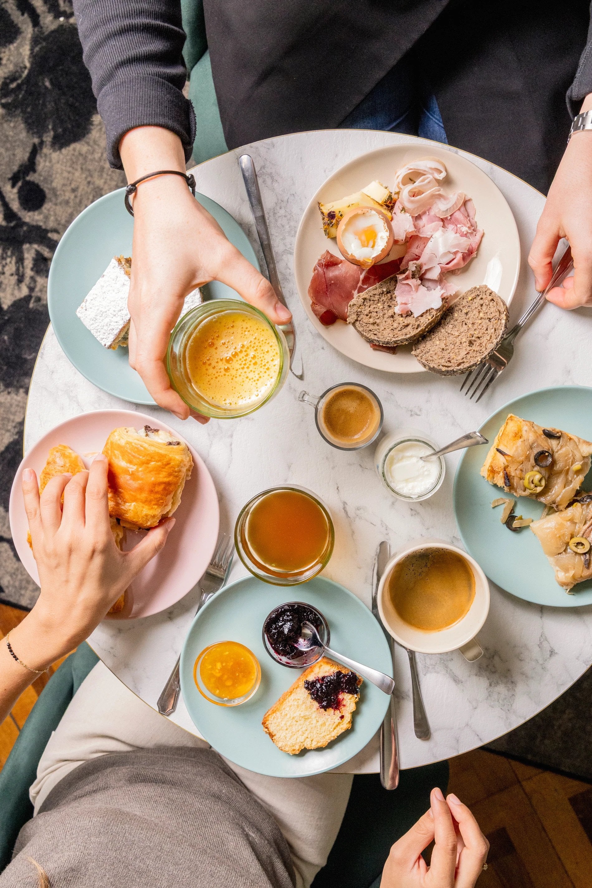 25f02b3d-12be-4227-8b80-6b0e3cde458b