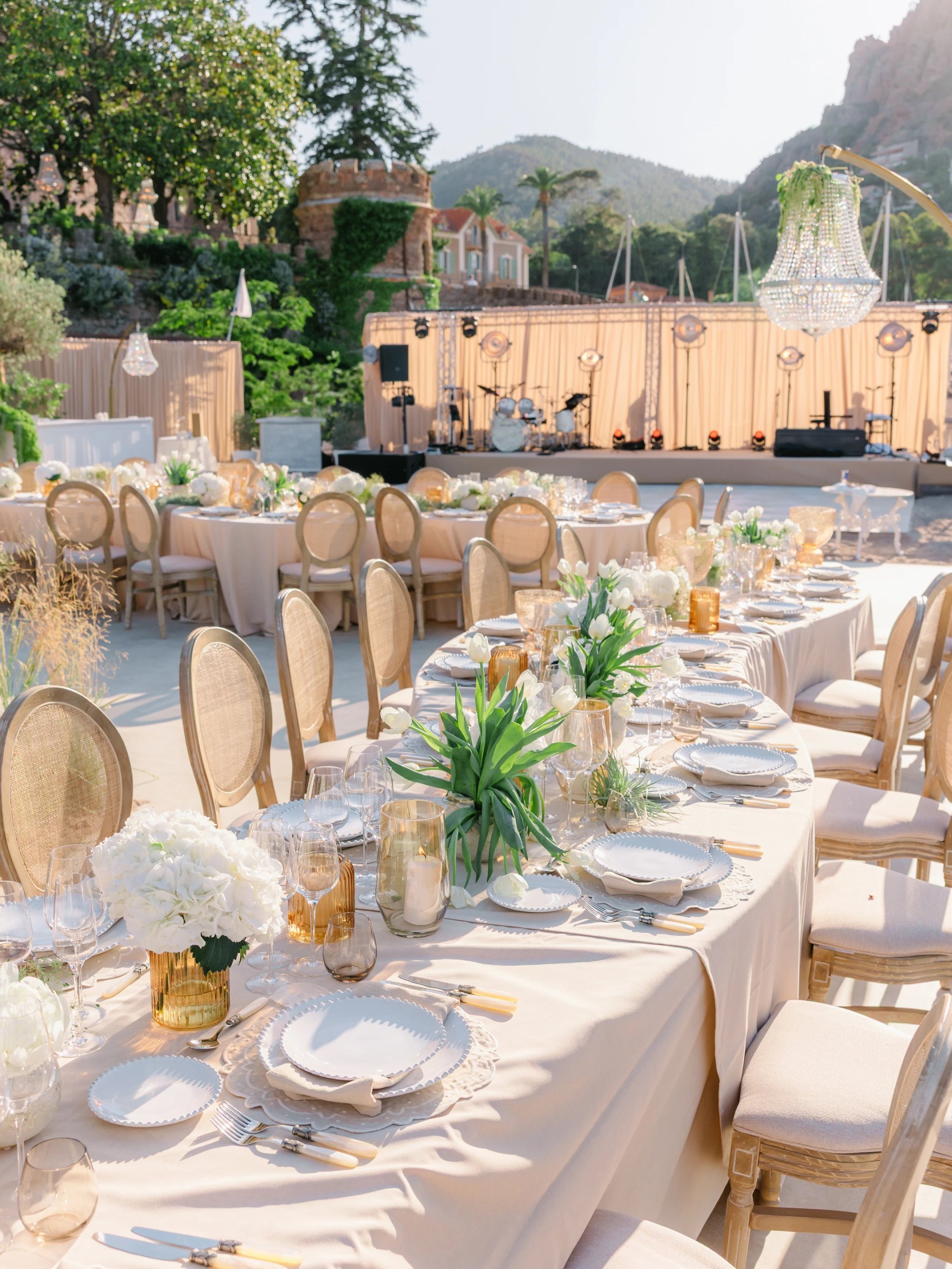 25febcd9-72e4-428b-979c-8fbd46e3fd12