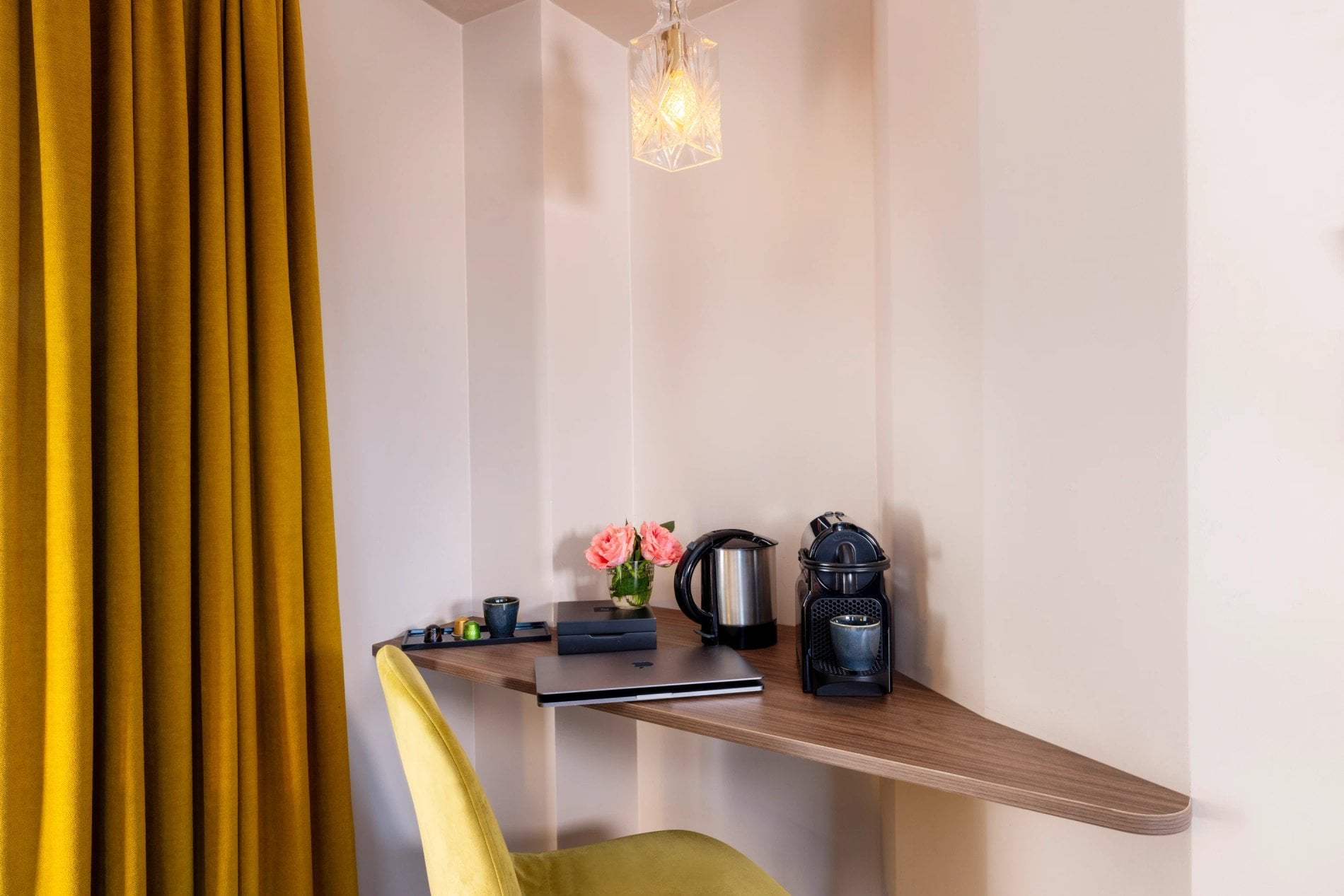 Hôtel Maxim Opéra Chambre Deluxe Bureau