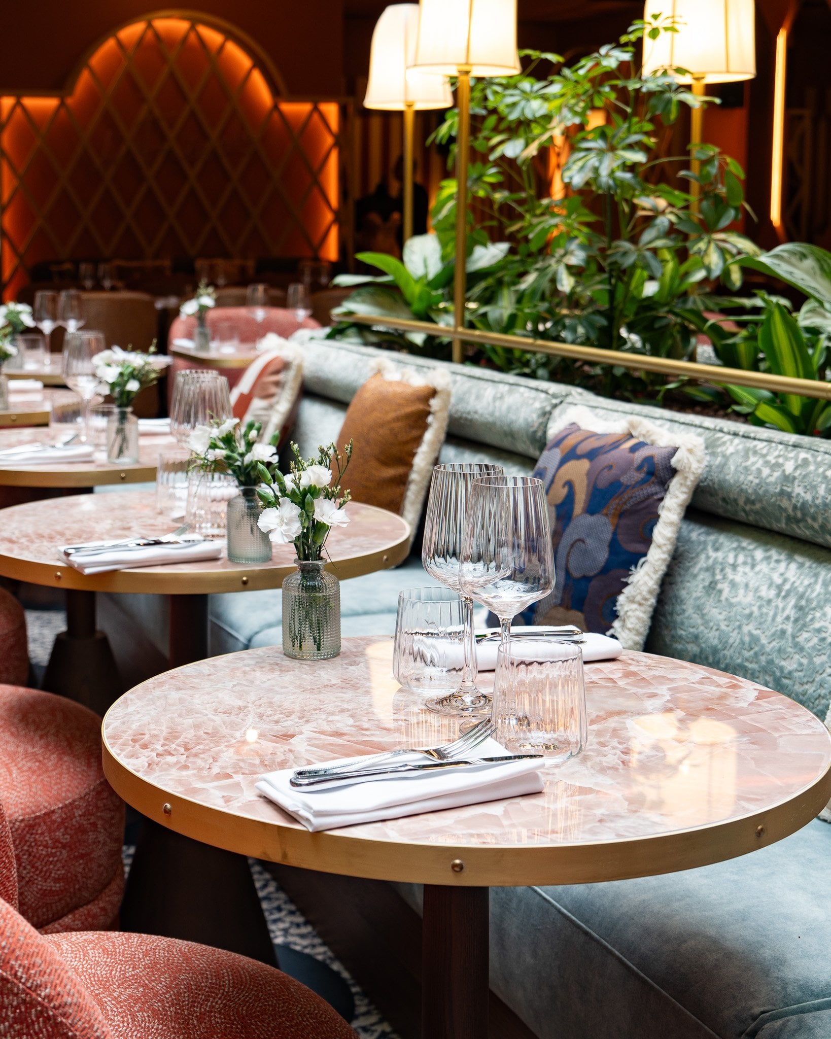 264d79a7-6bde-4ec4-a2fa-f75bfef3d719