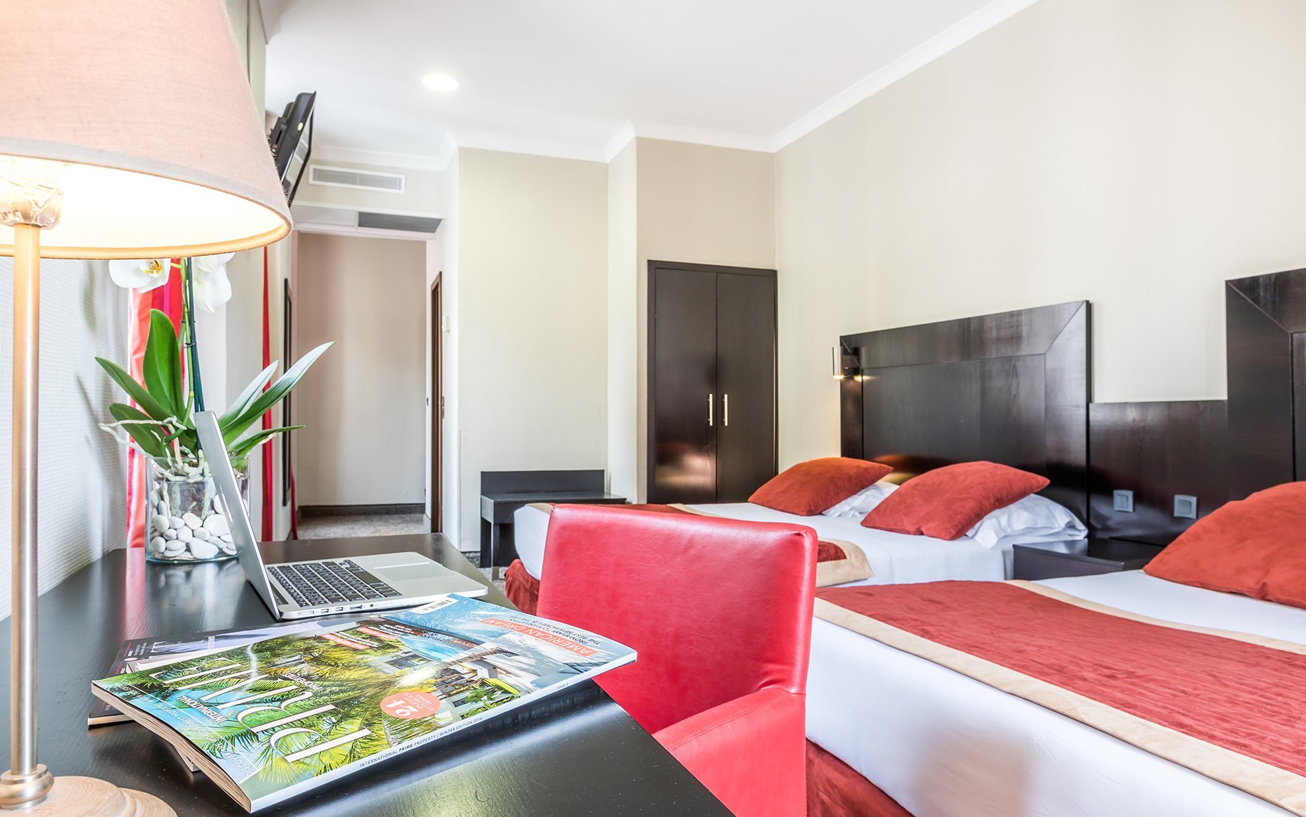 26aa132a-38d4-4937-b648-d698c9d7d5ed