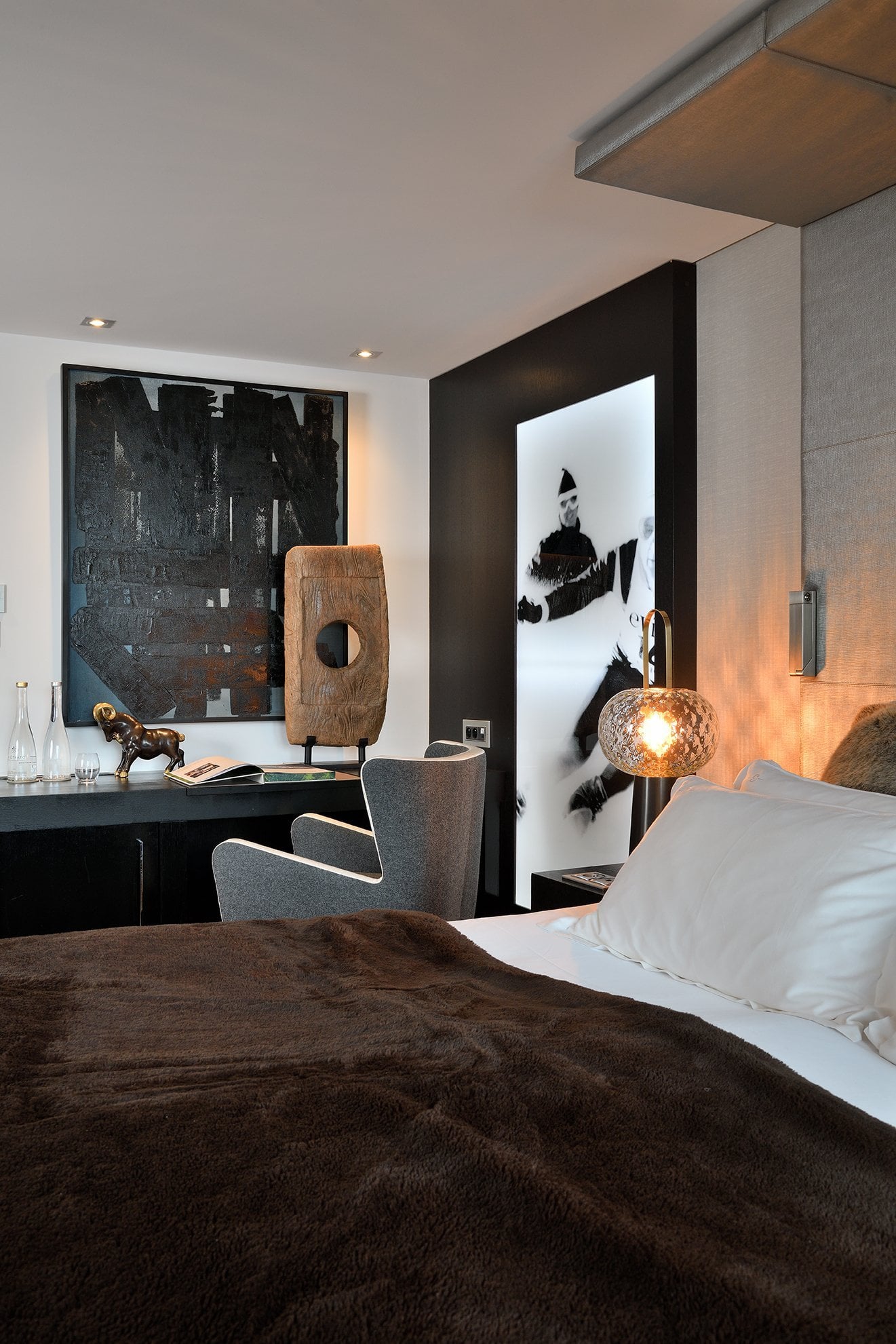 2756c0f2-c796-4827-9dc8-5776aa09fc04