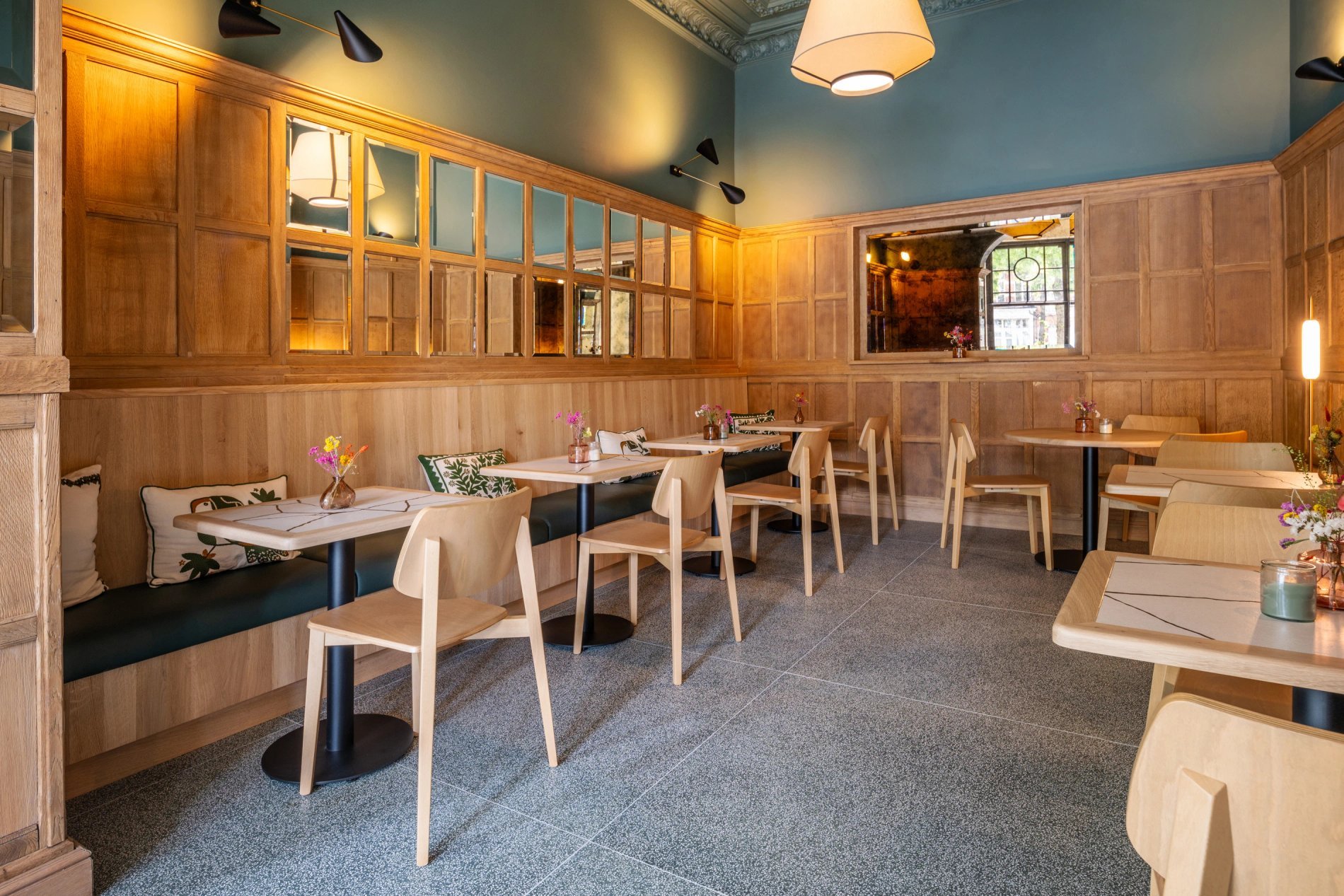 27b393a8-53b6-4d2e-ab7e-a92e70b93589