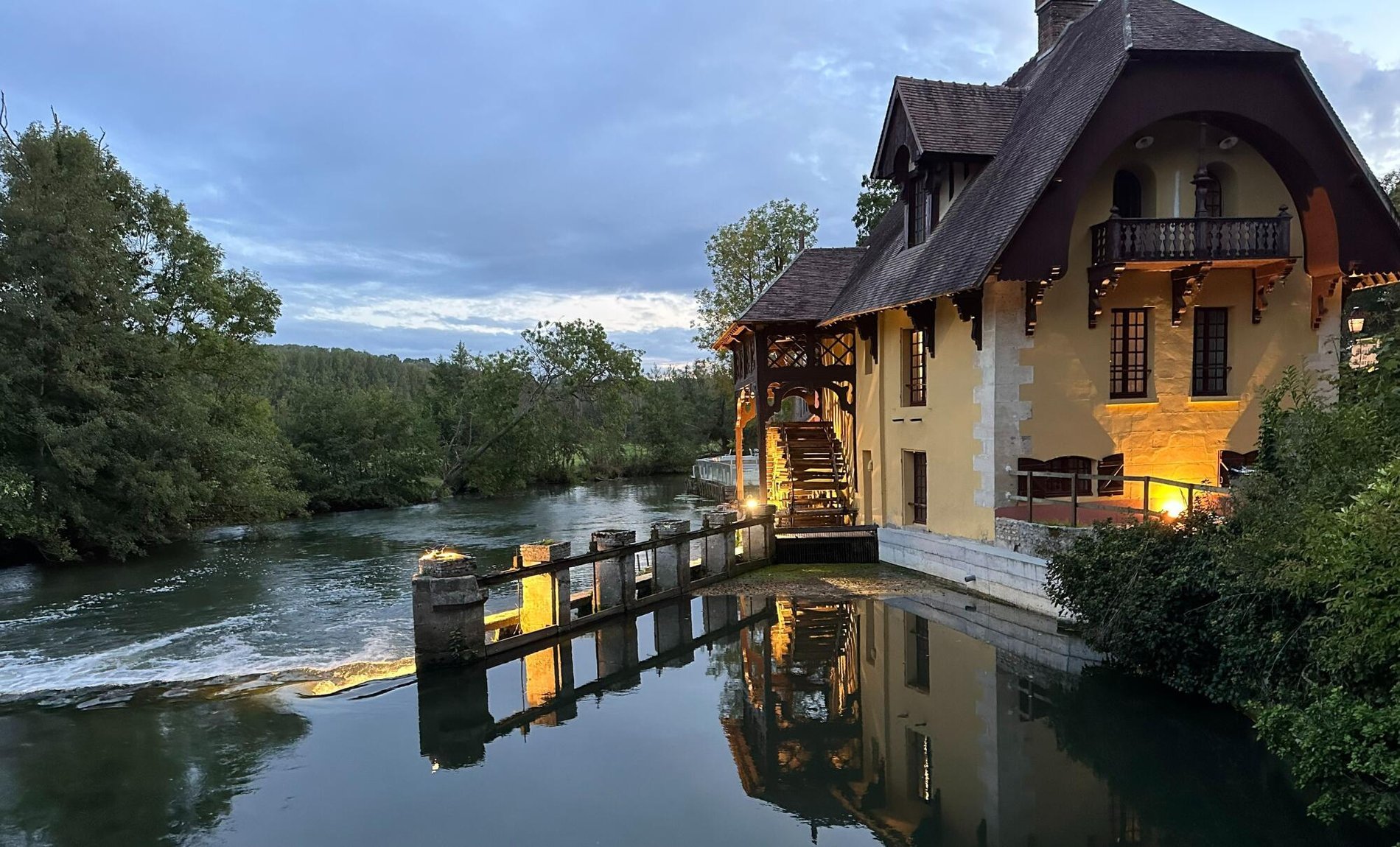 27e788d8-1b95-40a7-9719-31e8656150e1