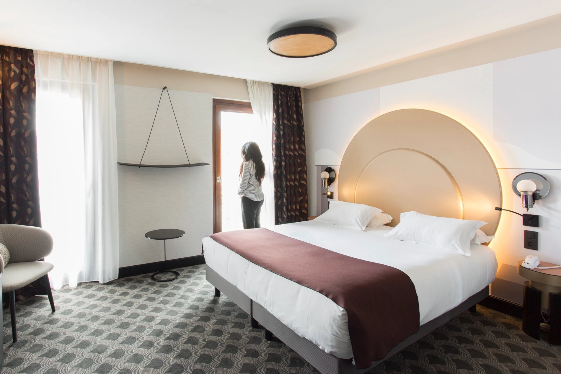 28cc5f09-8eac-498b-8b61-0173017b3b3a