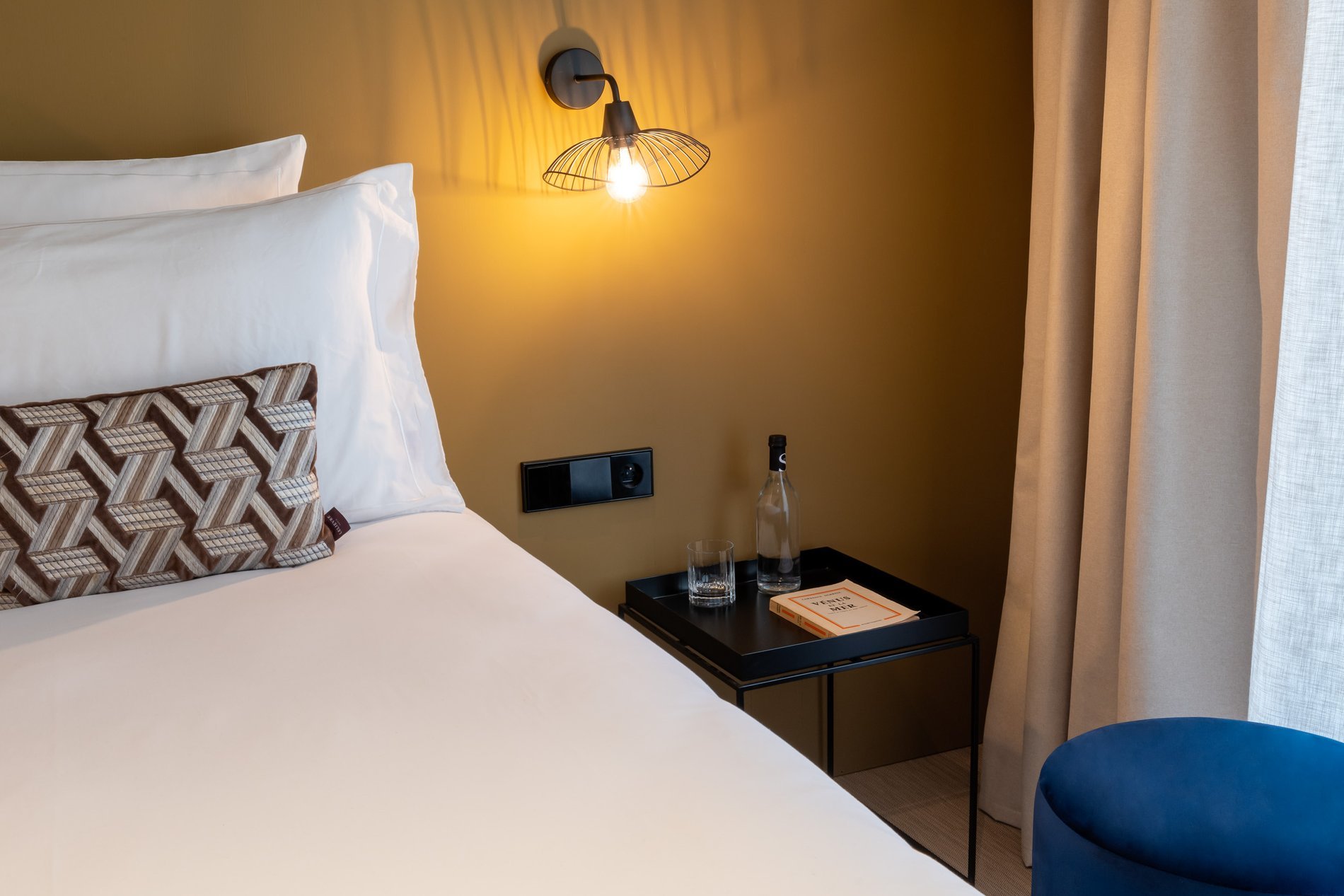 9 hotel opera paris single room
