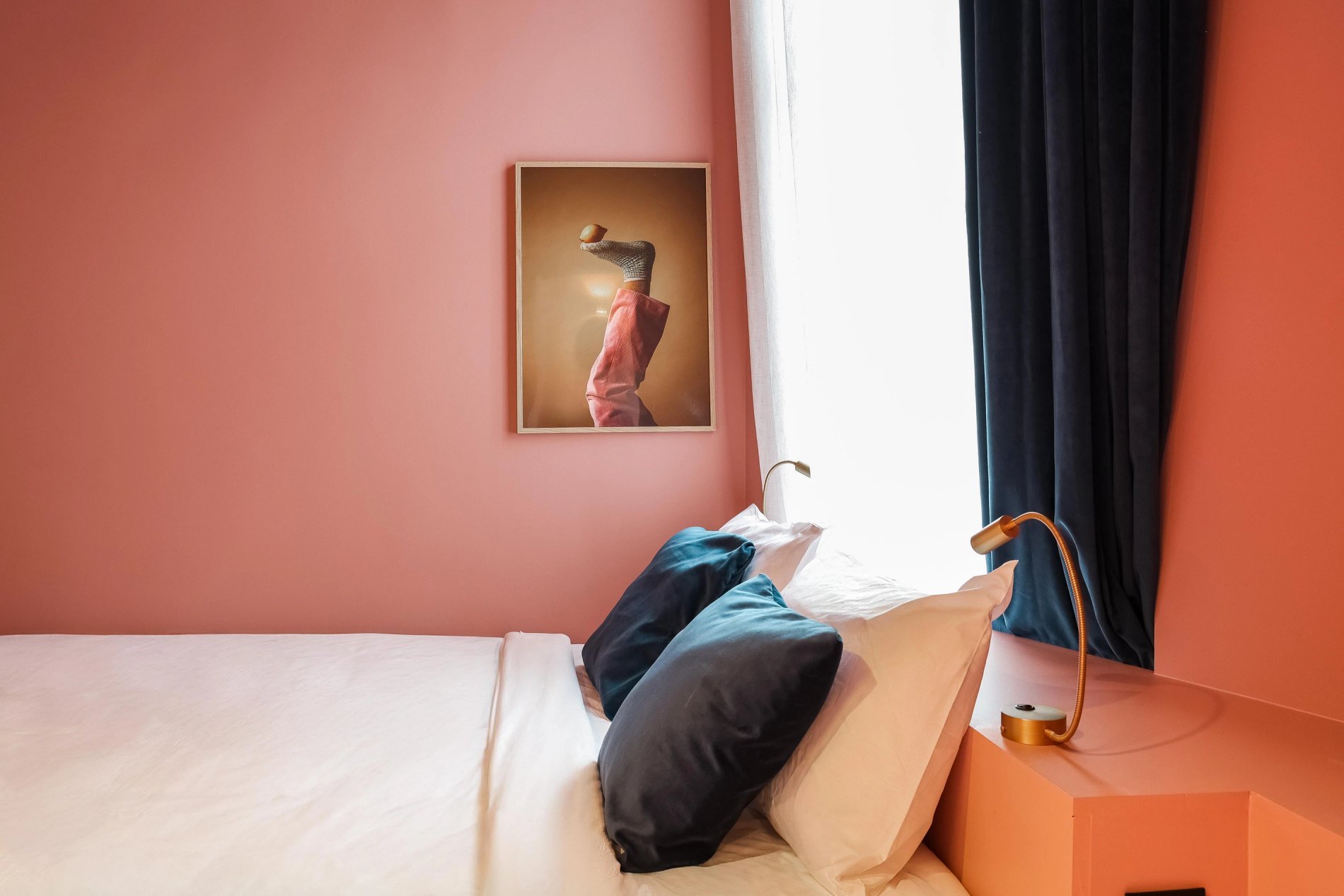 28d8ad8b-c99a-450c-9dfd-49ac0bcb8479