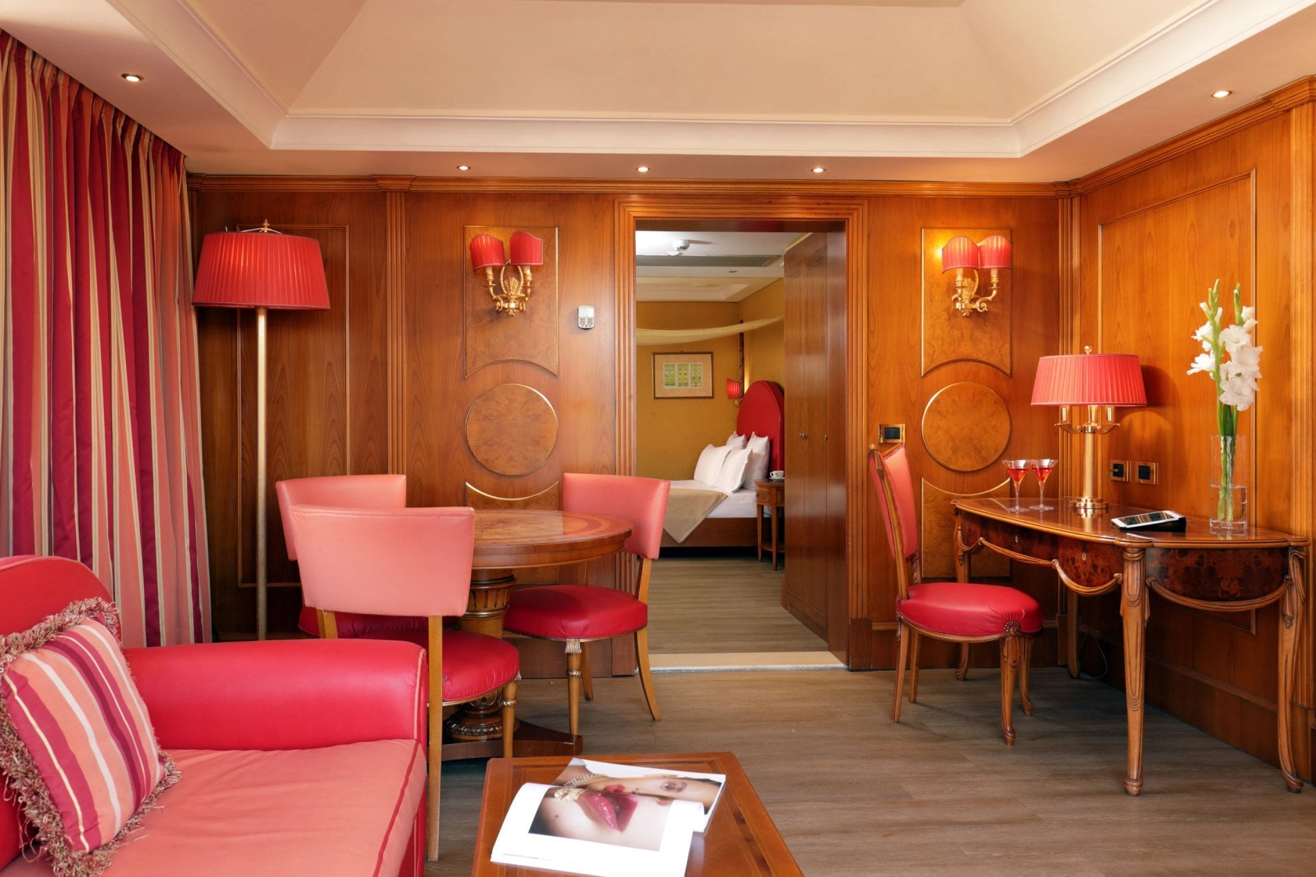 29c957bb-faa8-43e9-a4e6-3ecf83c47402