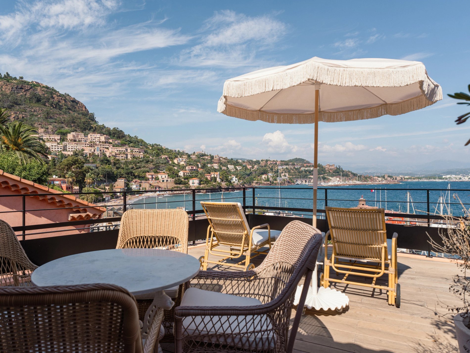 2a37fd4c-10b5-4f21-b28e-a817858ceed2