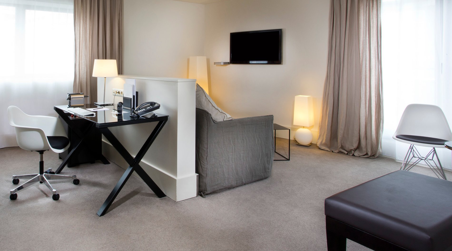 La Maison Champs-Elysées | Junior suite boutique