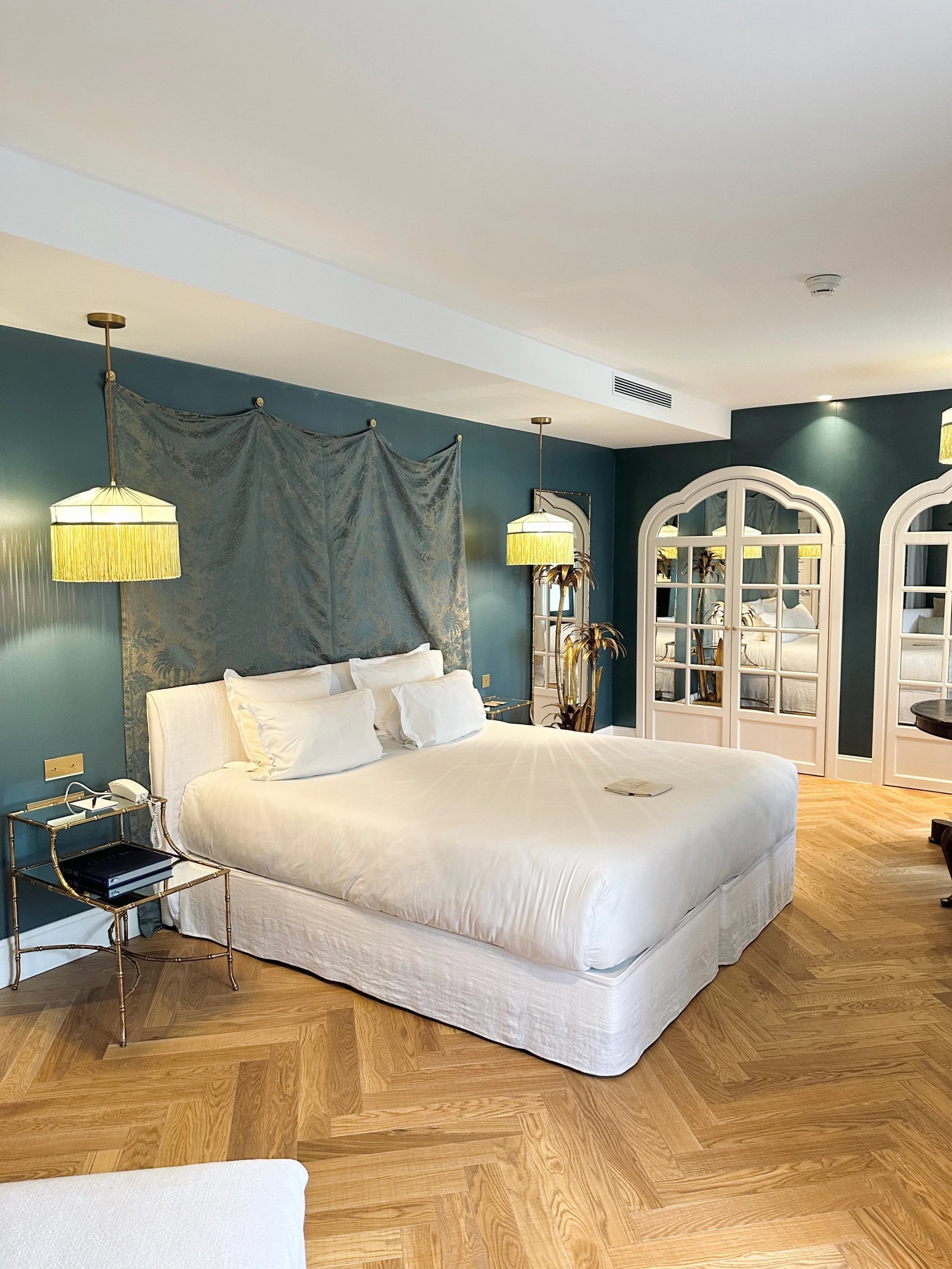 2b10d7c6-0bab-4892-9bc2-78dd97cdc99e