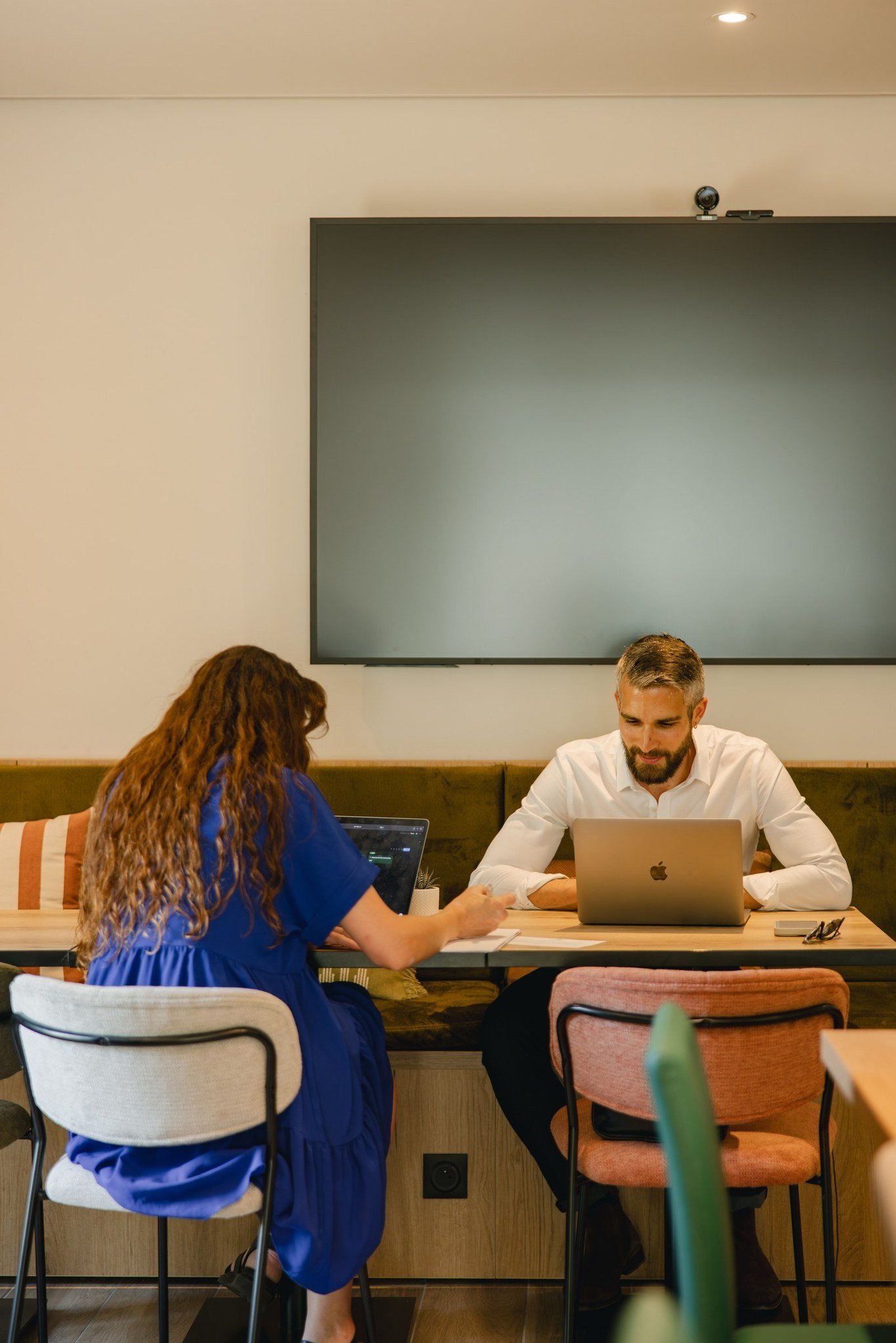 2b3baf23-da17-4be2-a025-7ea15968be6a