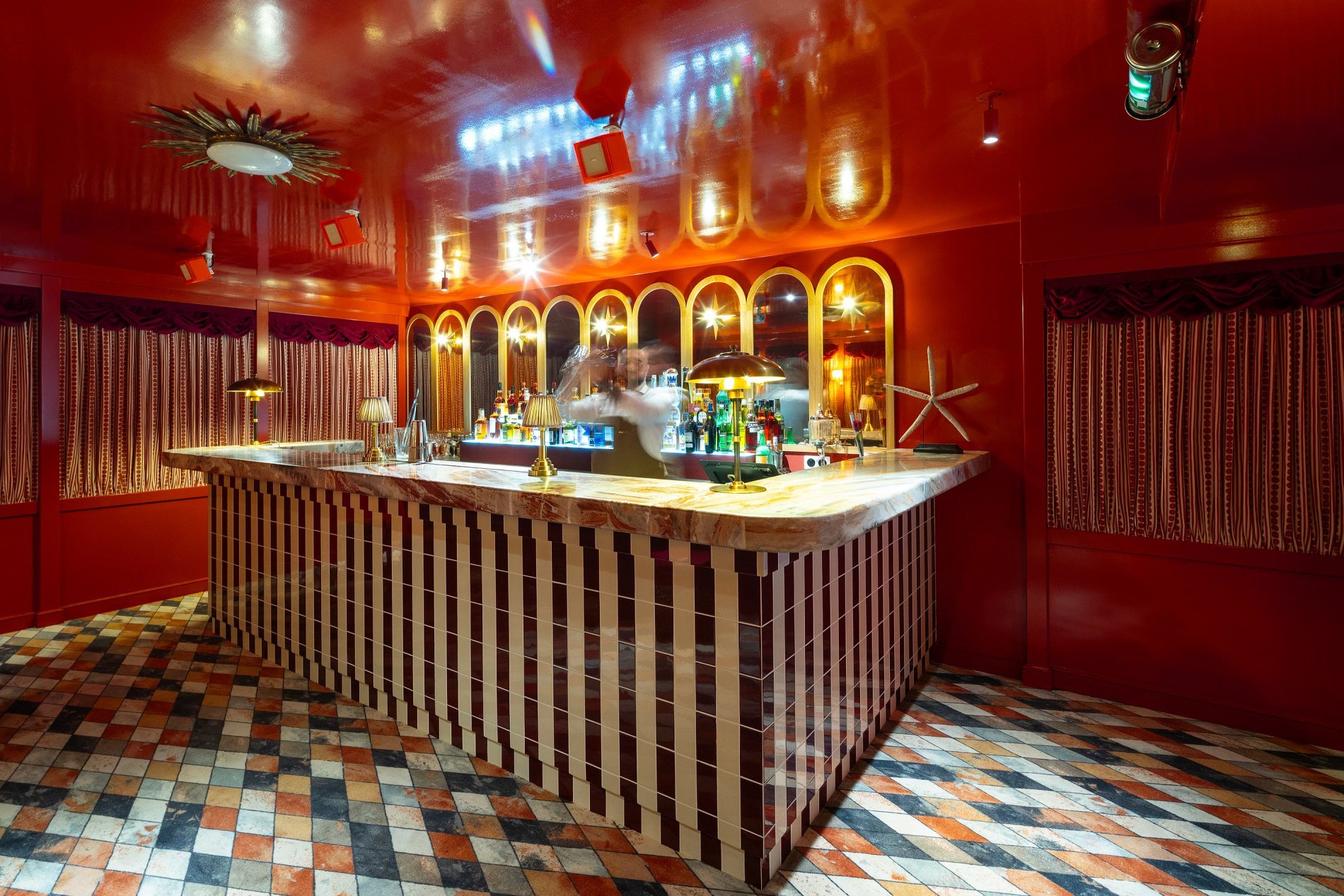 2b565adc-fcfc-4066-a4d0-28075fd8afc4