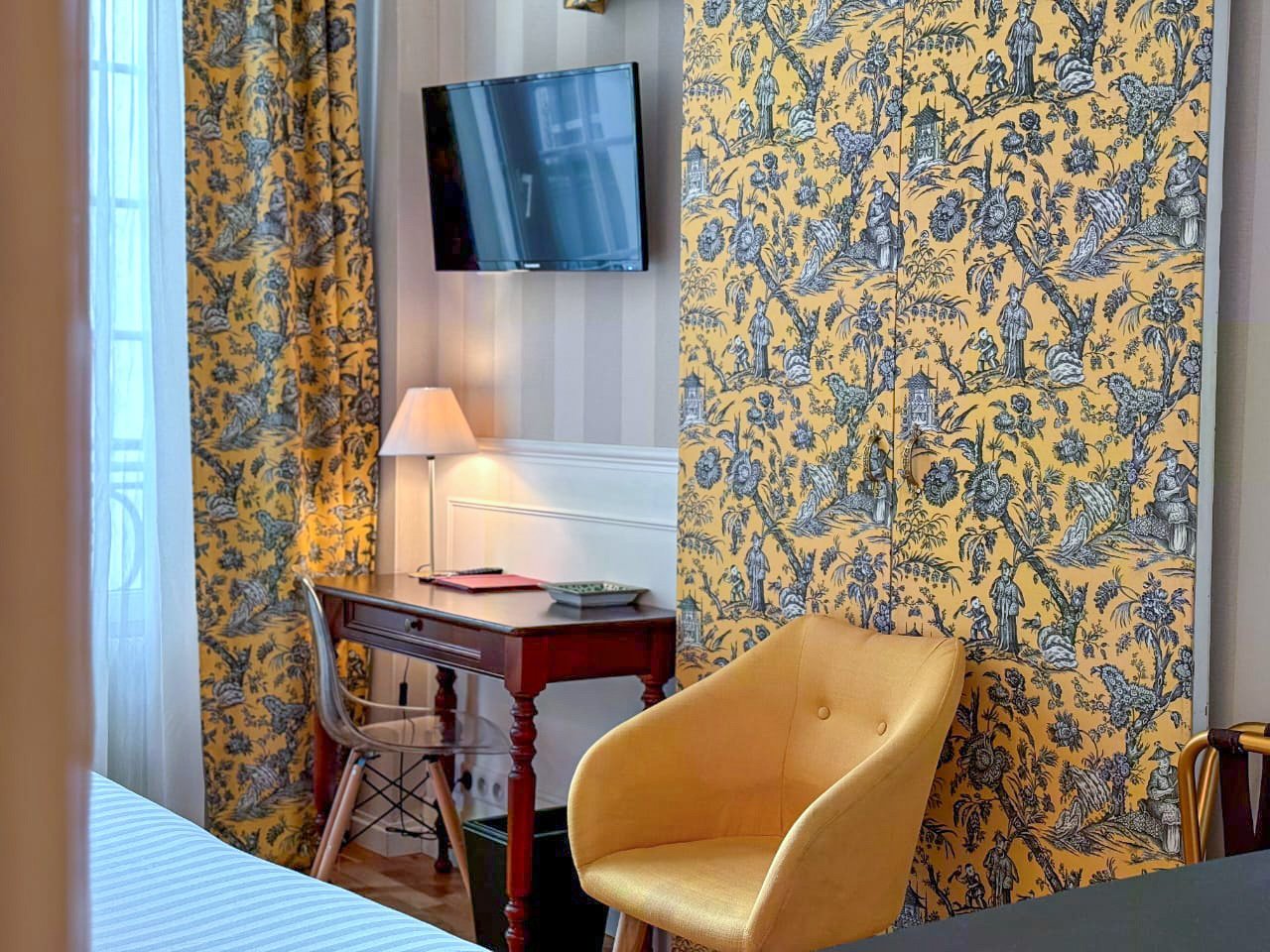 2b8b38d9-af88-4258-b1b7-d5a7f4d88981